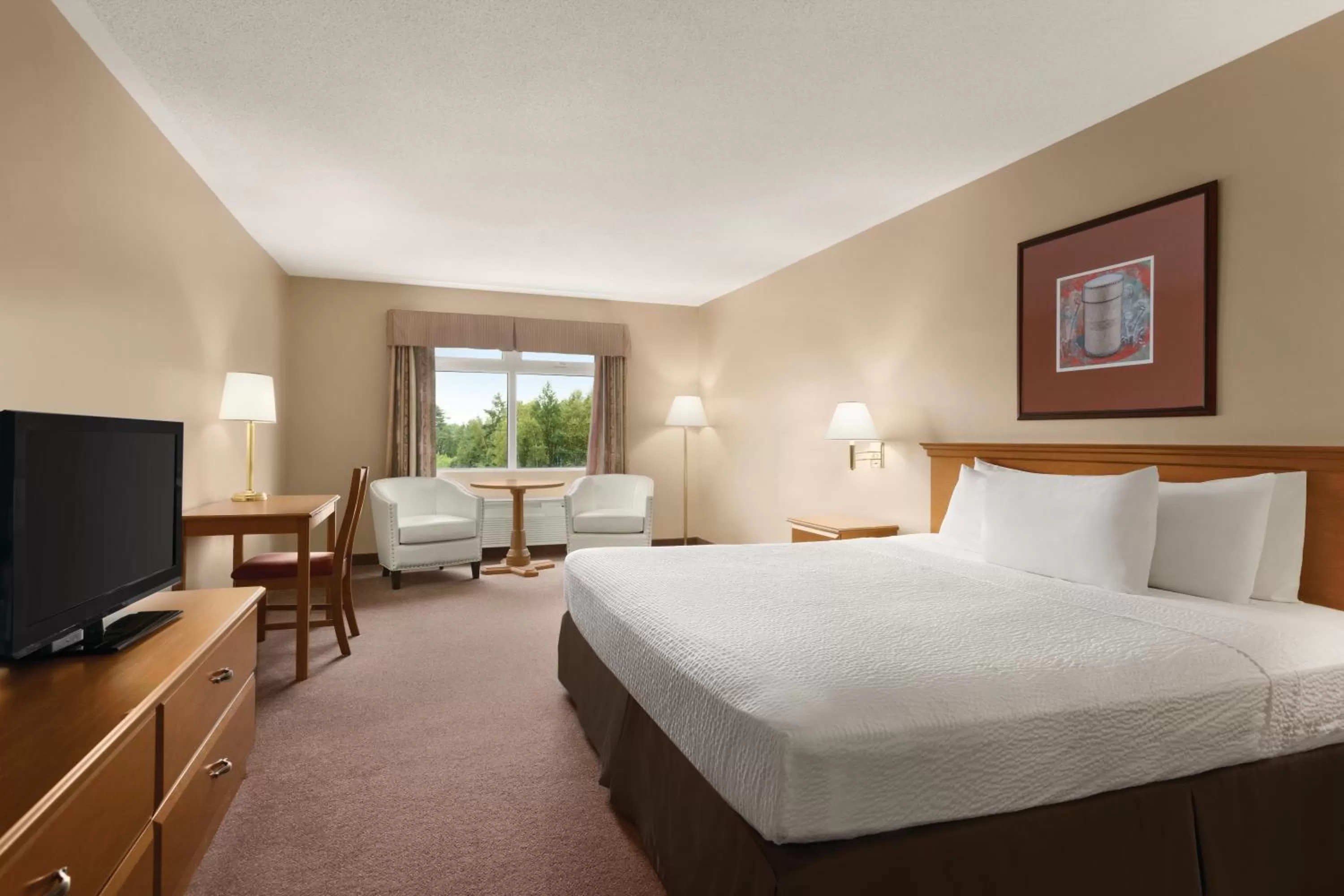 Deluxe King Room - Non-Smoking in Days Inn by Wyndham Oromocto Conference Centre