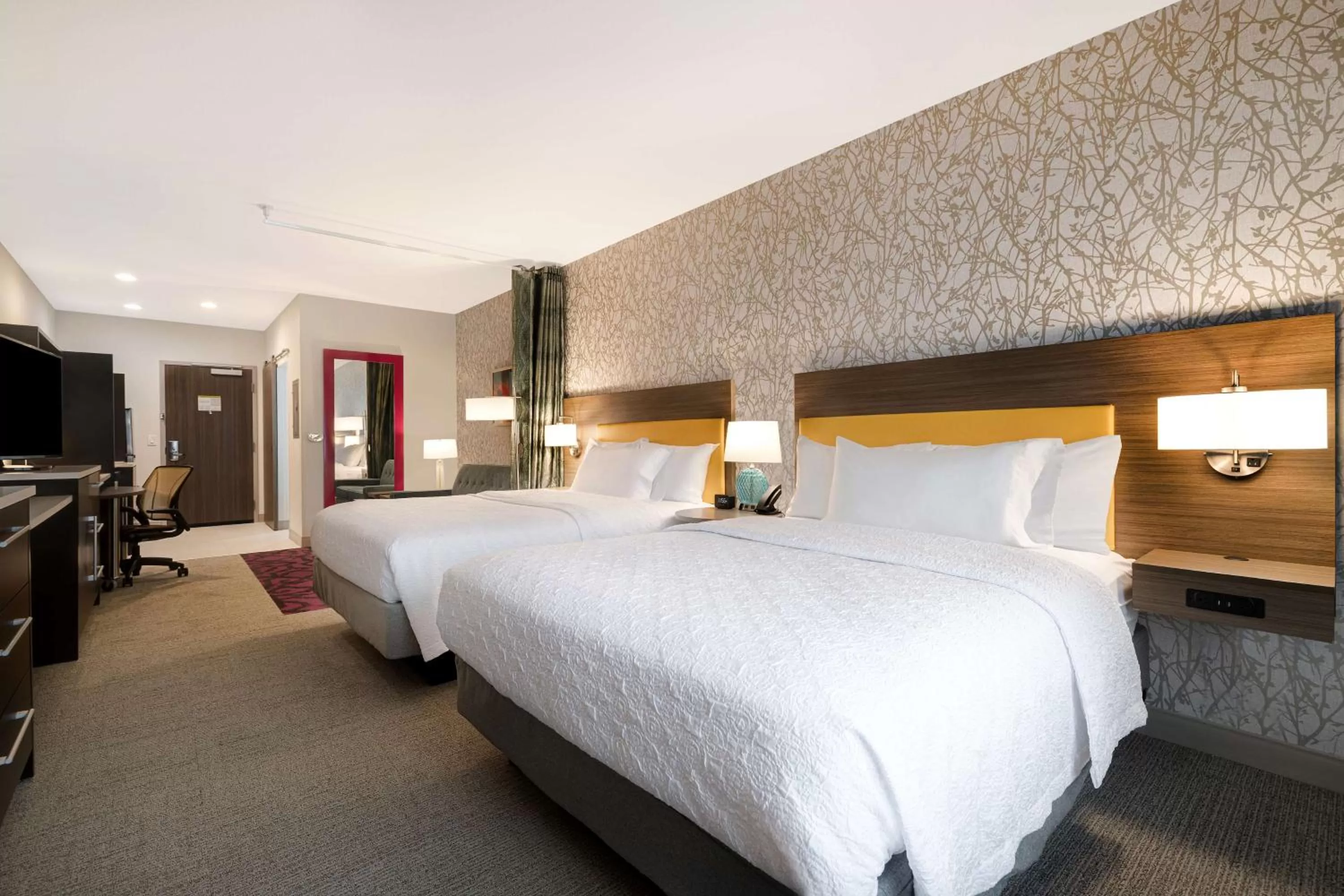 Studio Suite with Two Queen Beds in Home2 Suites By Hilton Redding