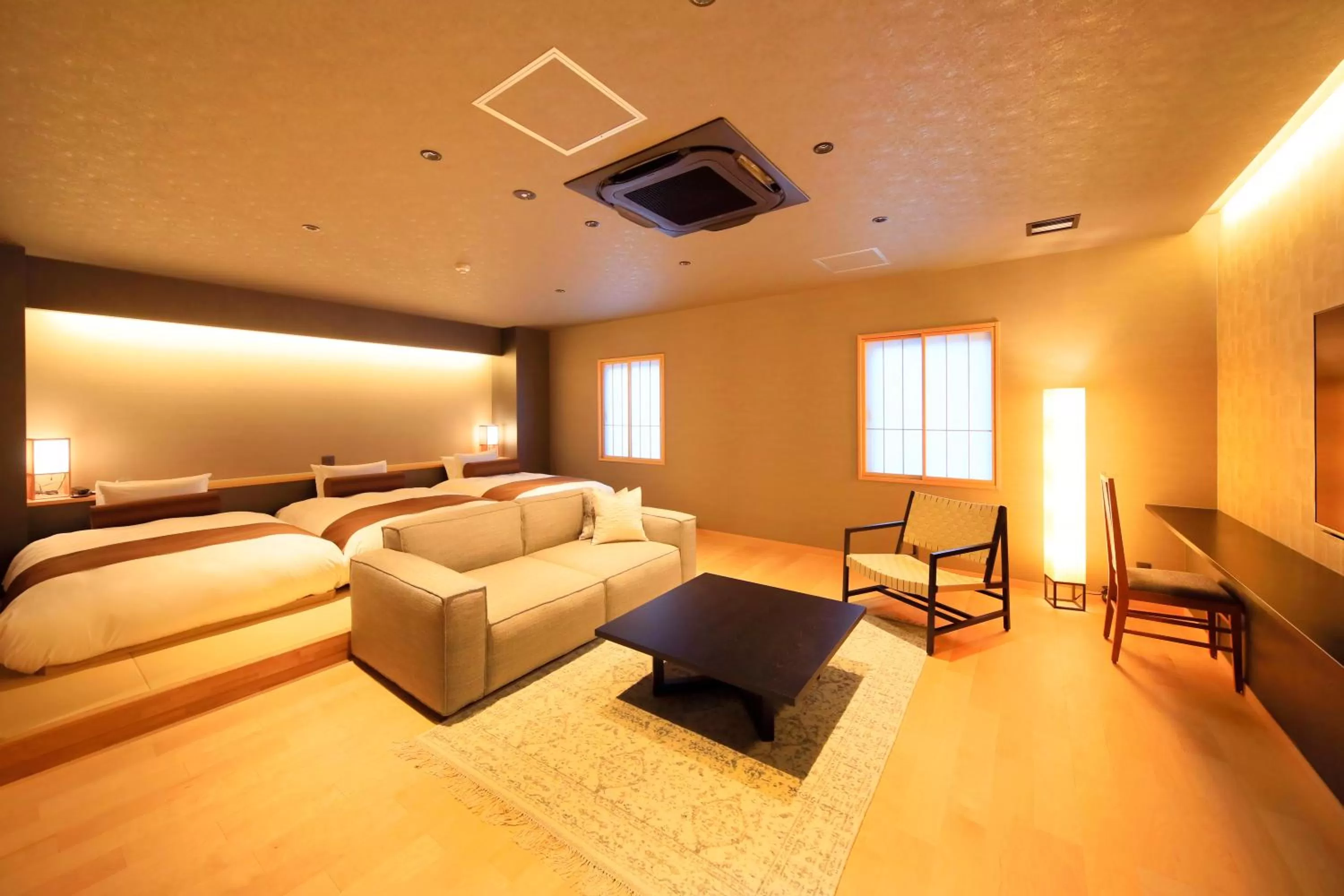 Superior Suite Triple  in Waqoo Naritasanmonzen