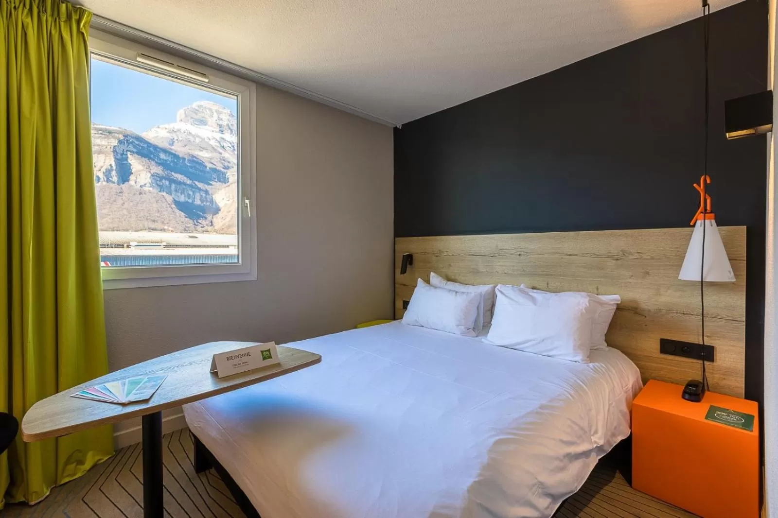Double Room in Ibis Styles Crolles Grenoble A41