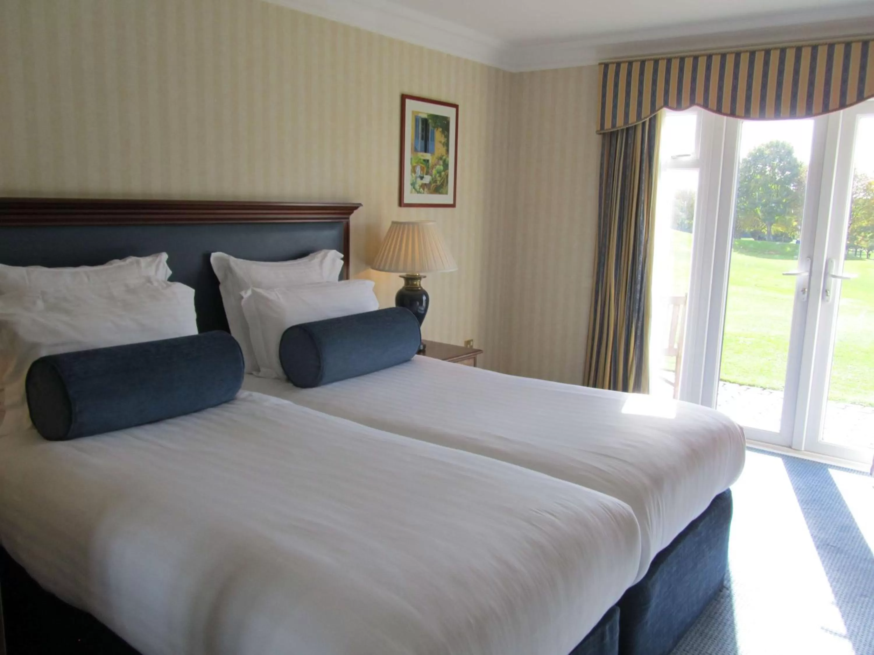 Deluxe Twin Room with View in Windmill Village Hotel, Golf Club & Spa, BW Signature Collection