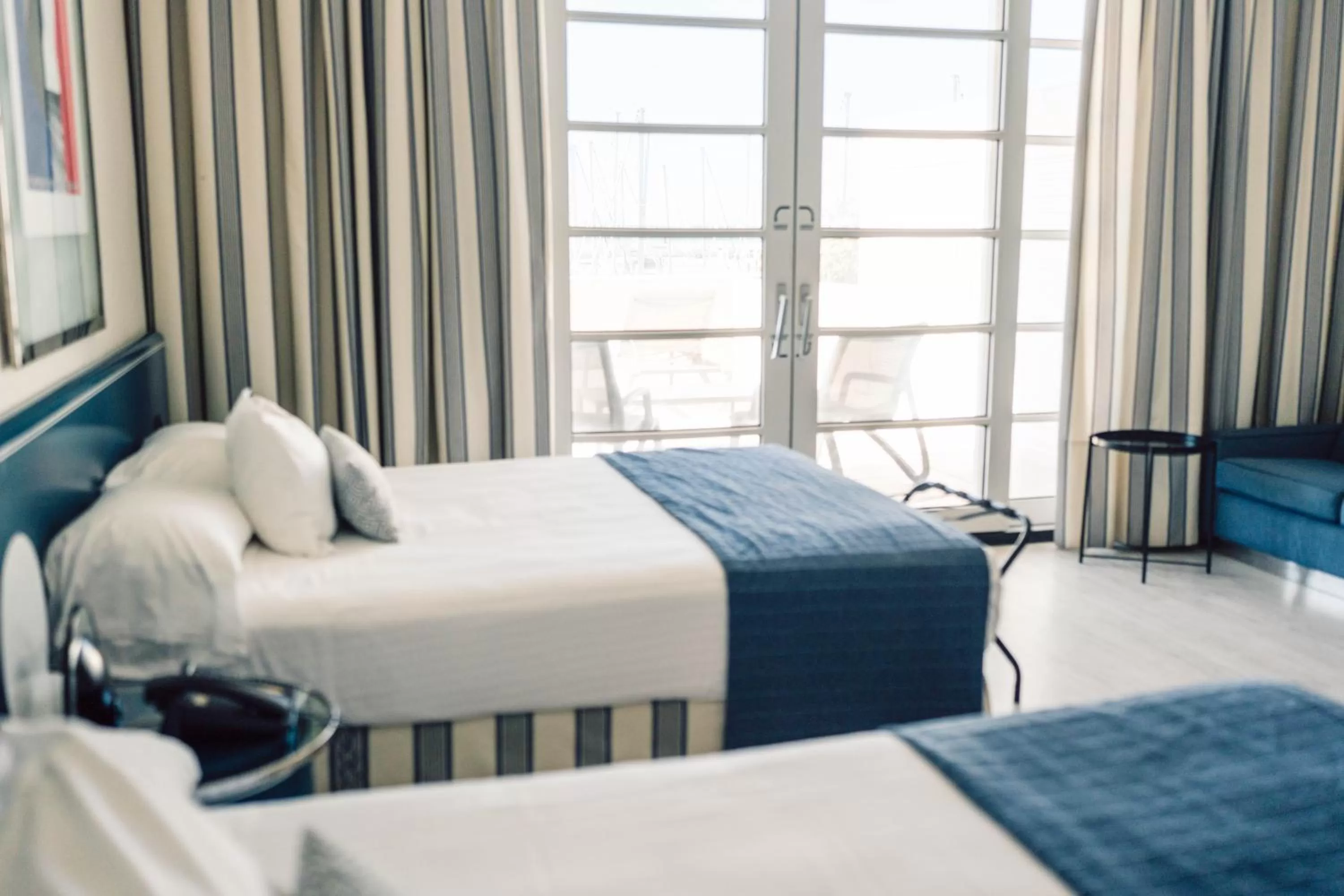 Deluxe Double Room with Balcony and Sea View in Hotel Puerto Sherry