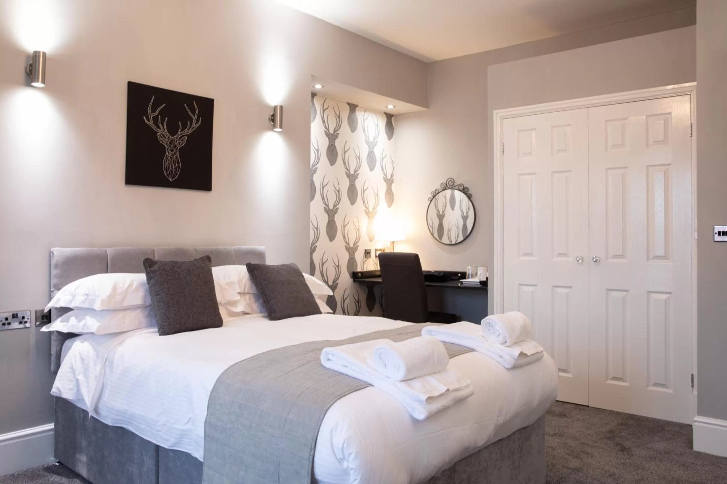 Deluxe Double Room (2 Adults + 1 Child) in The Glebe Hotel