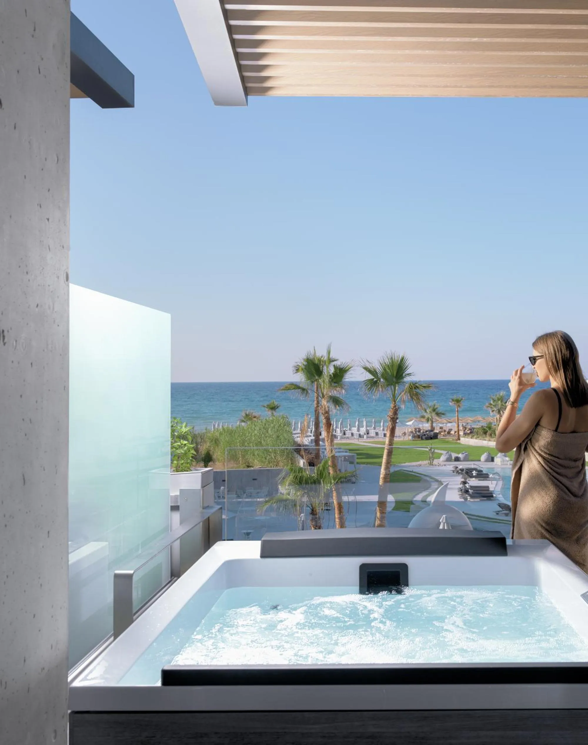 Nautilux Suite with Hot Tub & Sea View in Nautilux Rethymno by Mage Hotels
