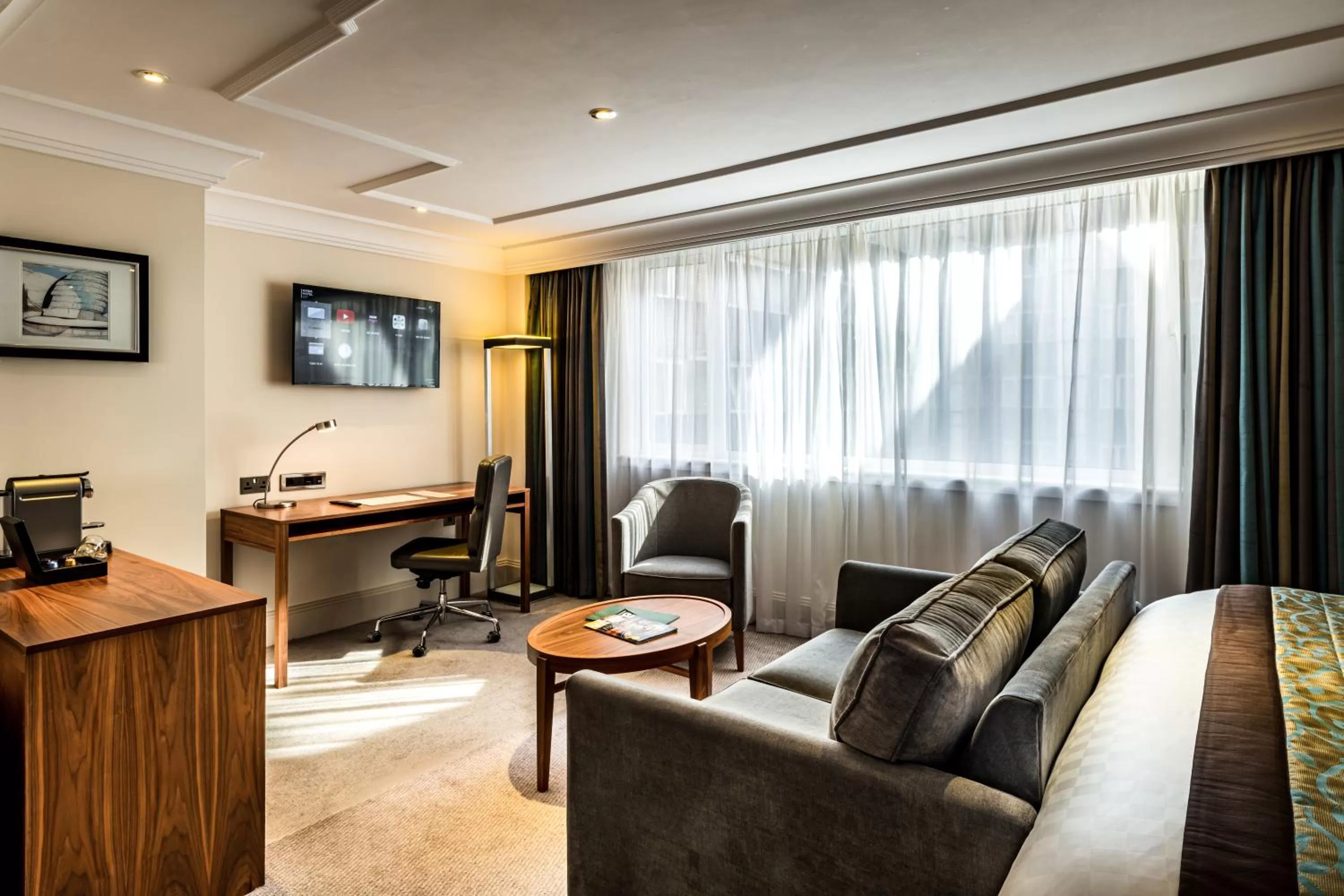 Executive Twin Room in The Marble Arch Hotel, by Thistle