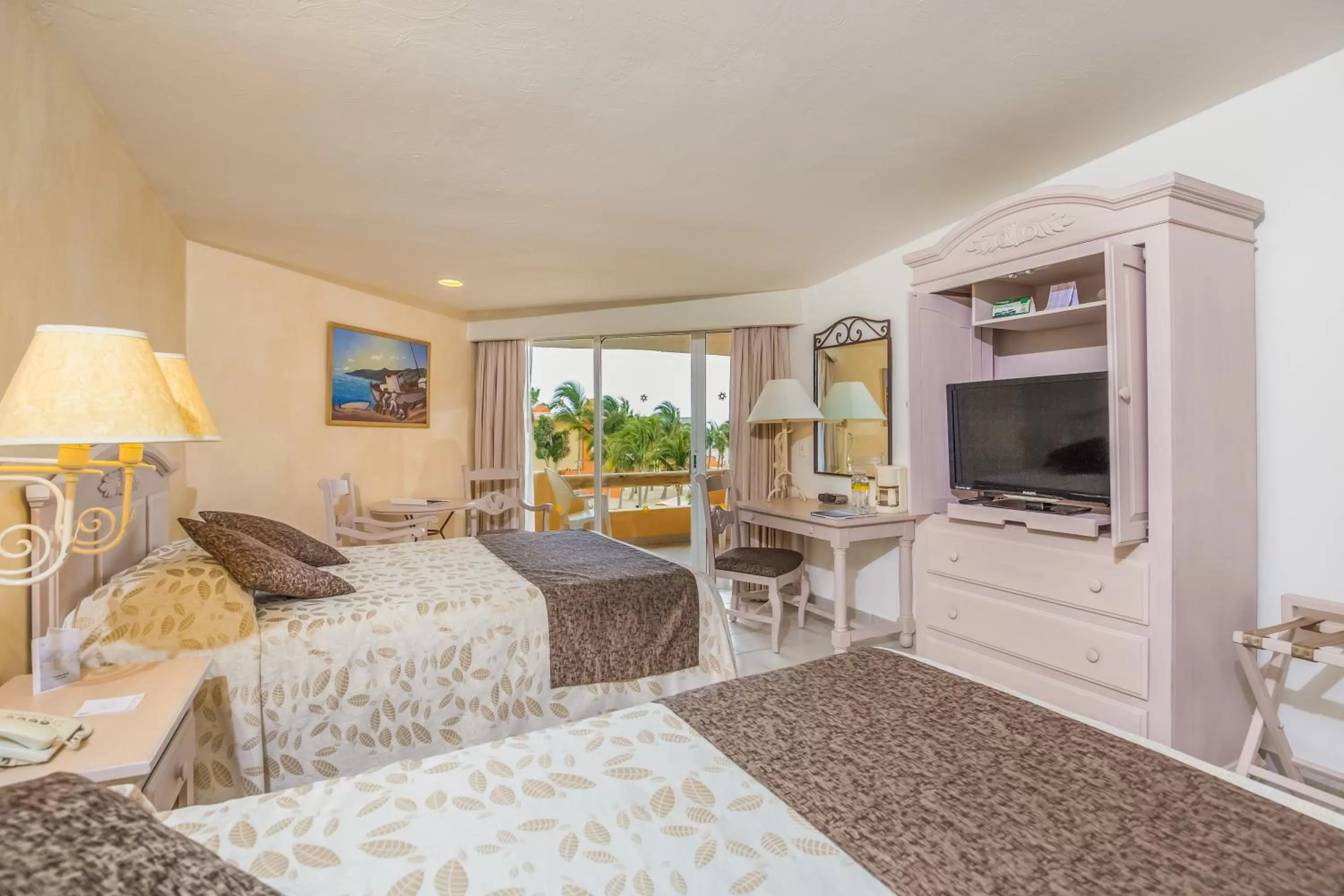 Standard Partial Ocean View Room with Two Double Beds - single occupancy in Posada Real Los Cabos