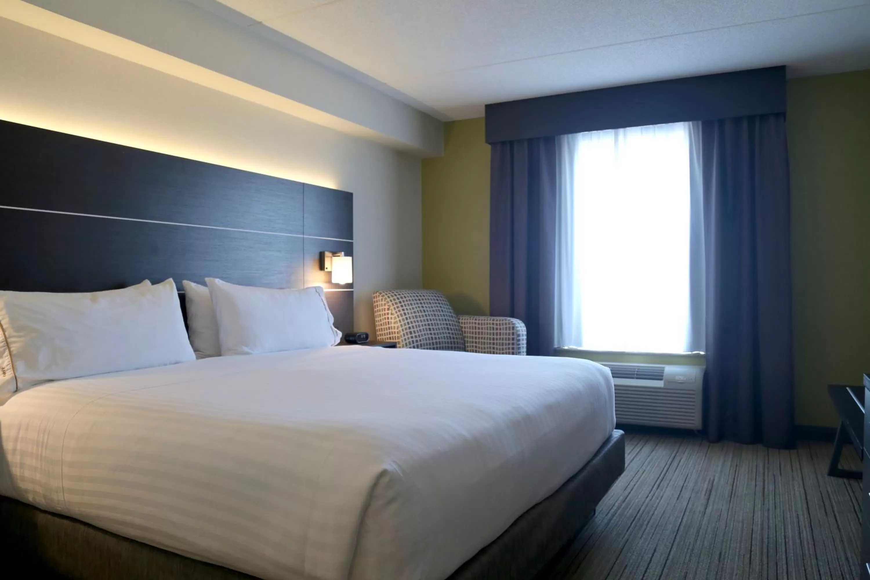 Holiday Inn Express Brampton by IHG