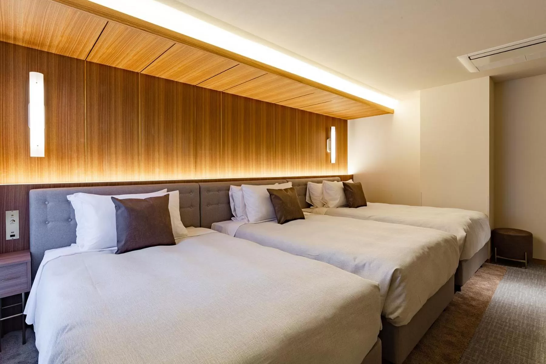 Superior Triple Room - Non-Smoking in The OneFive Terrace Fukuoka