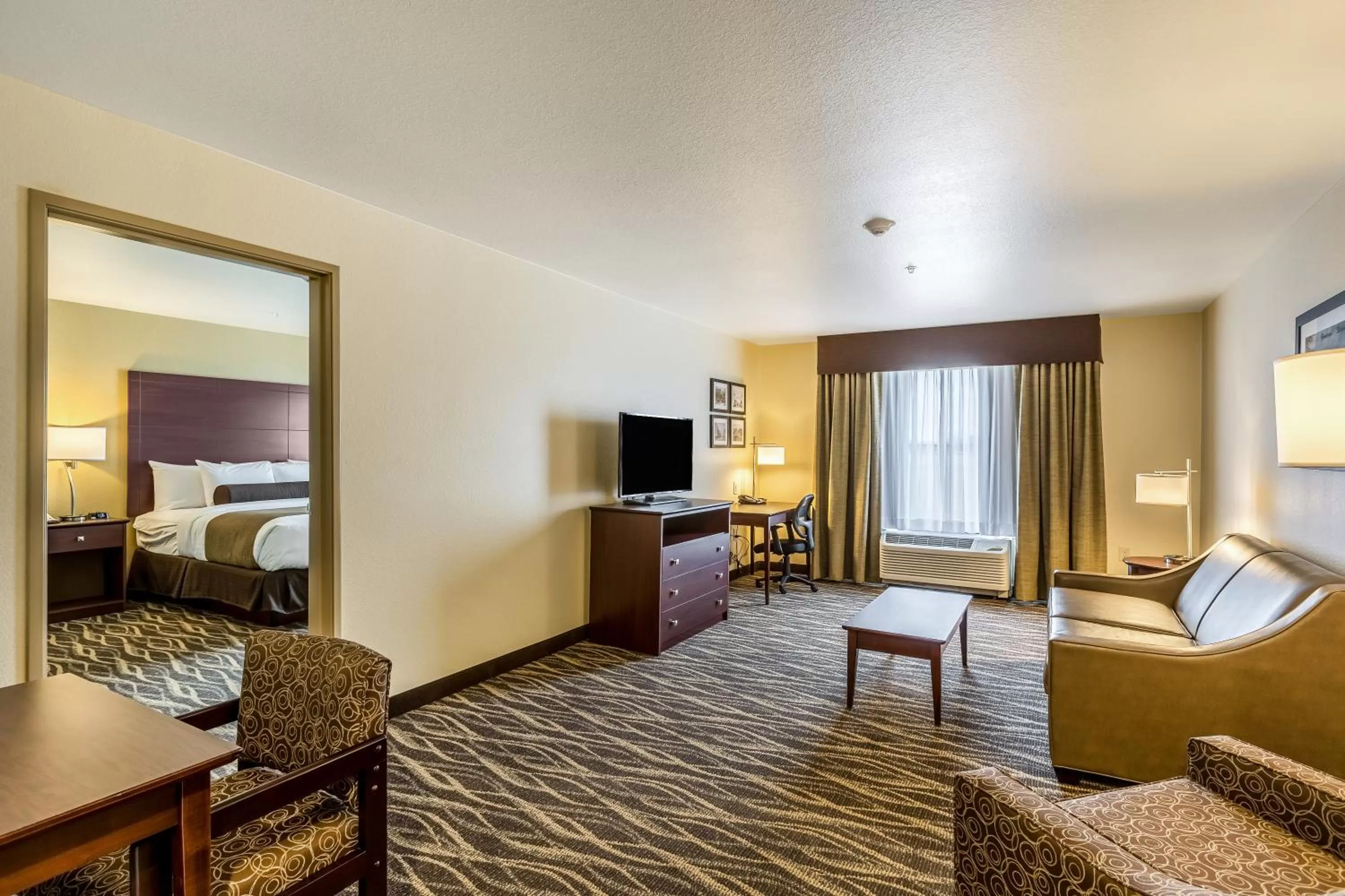 Suite in Cobblestone Hotel & Suites - Stevens Point