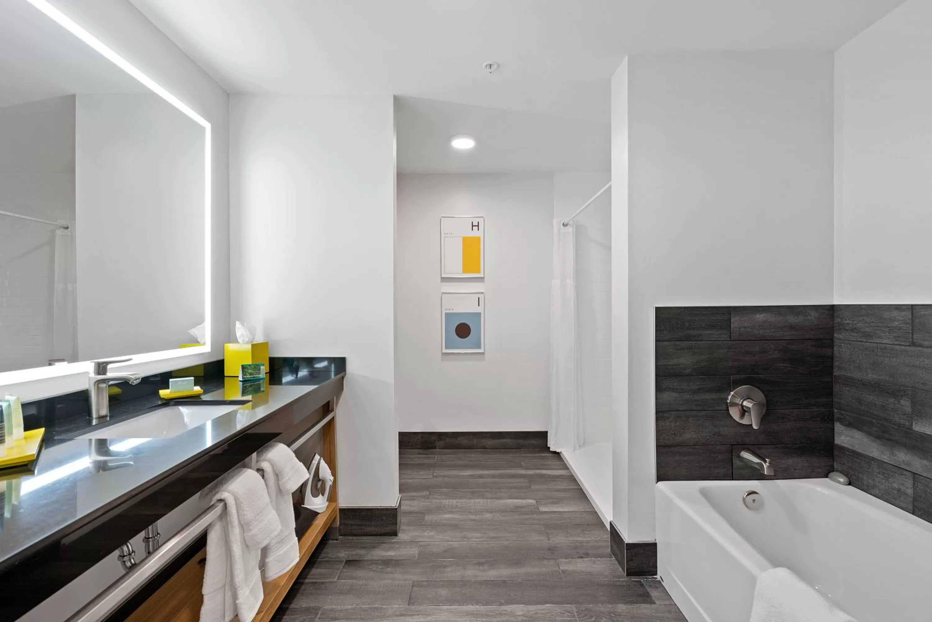 King Suite Water View - Non-Smoking in Hotel Indigo Seattle Everett Waterfront Place by IHG