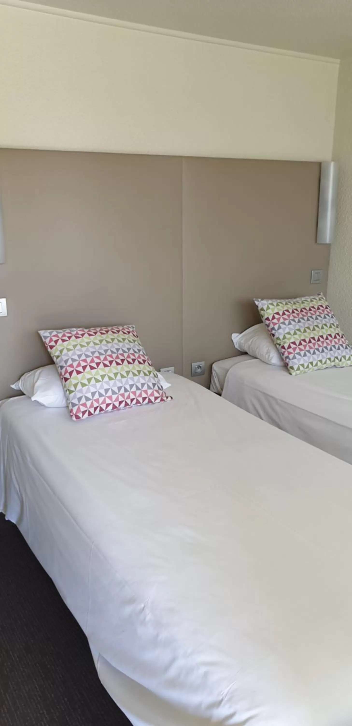 Standard Twin Room in Hotel Campanile Besançon Nord Ecole Valentin