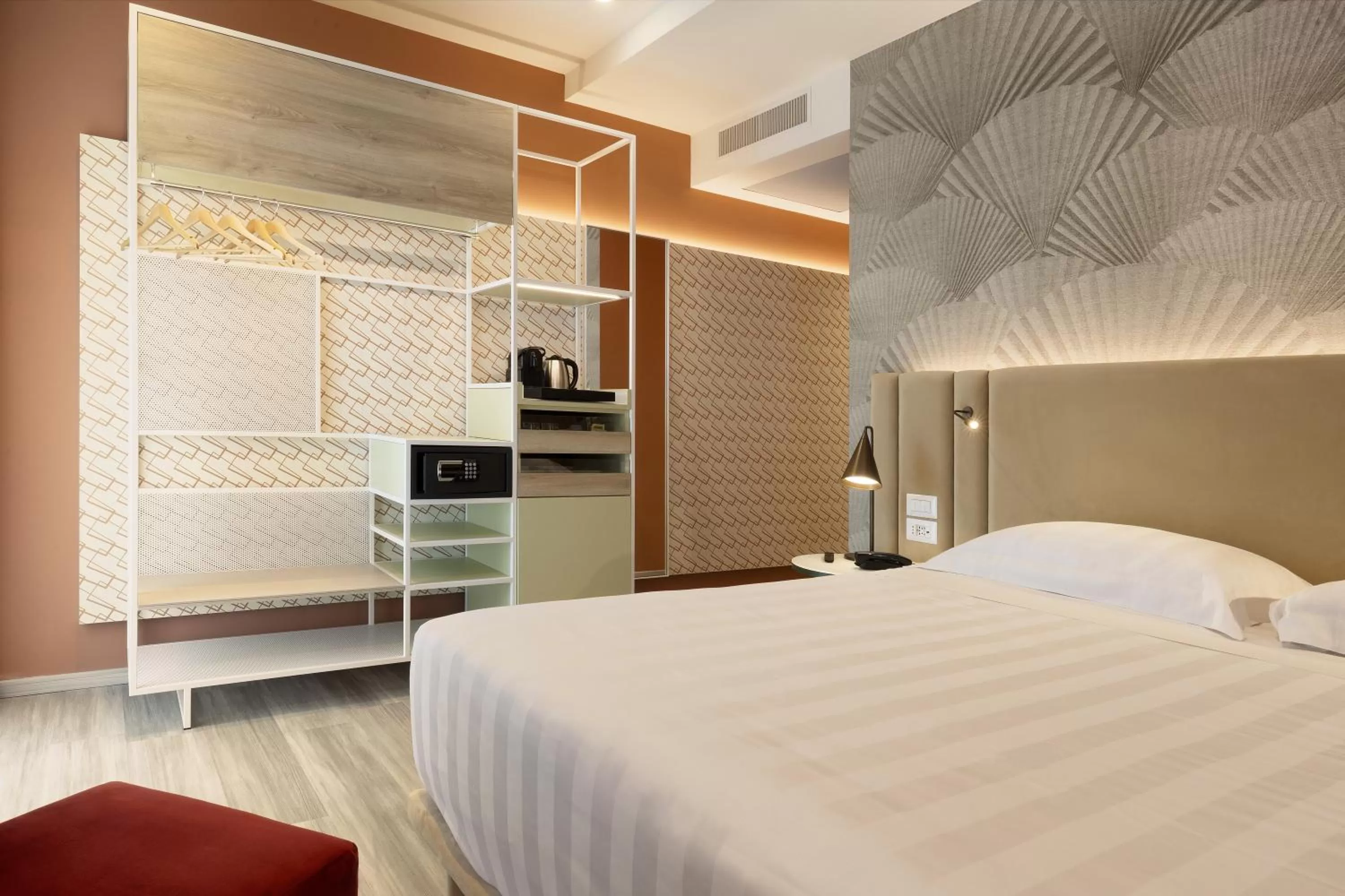Deluxe Double or Twin Room in Adesso Hotel
