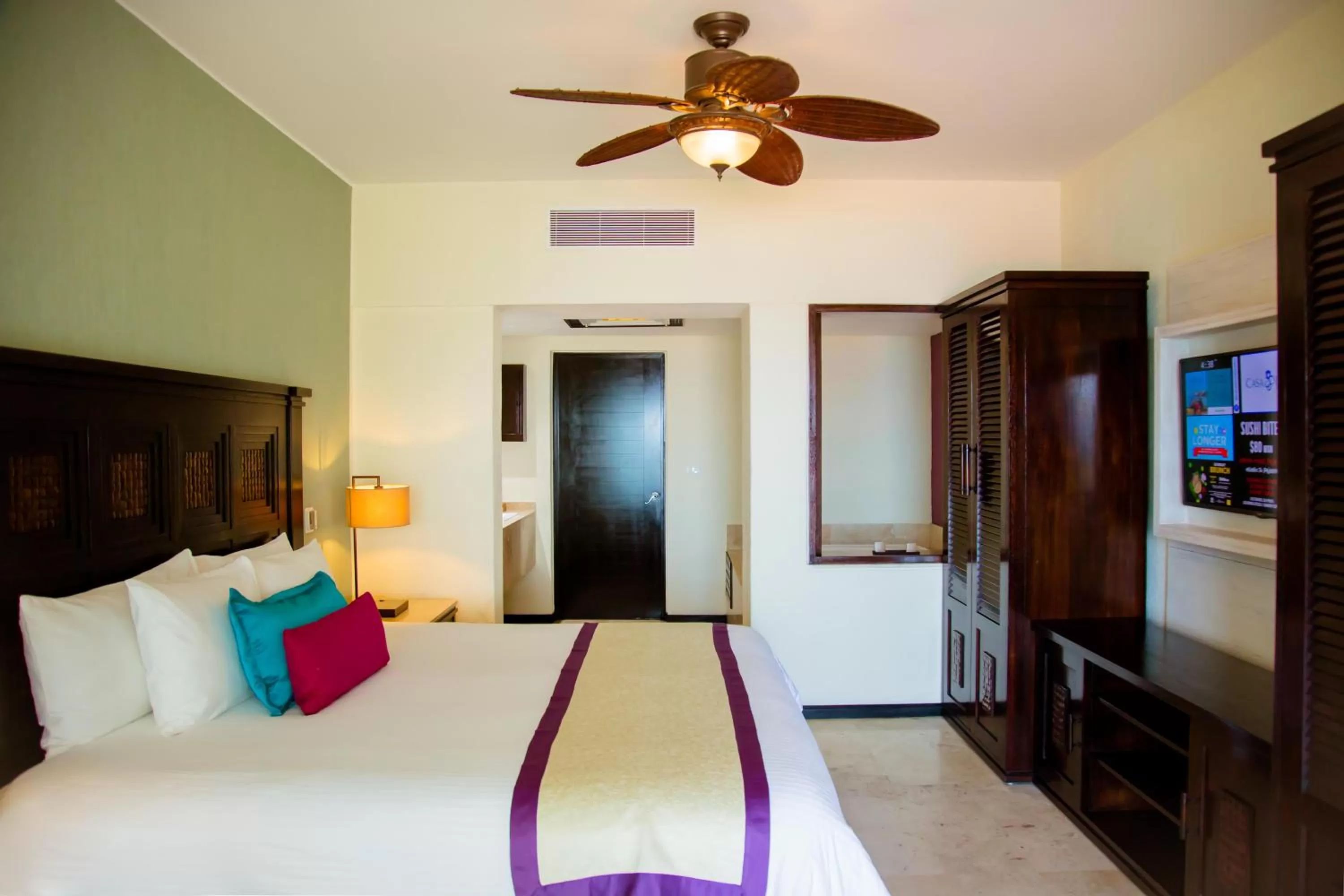 One-Bedroom Suite in Casa Dorada Los Cabos Resort & Spa