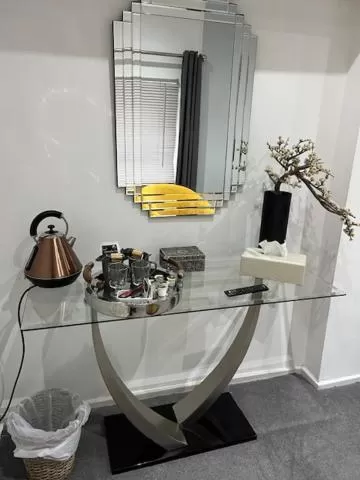 Double Room - Ground Floor in The Kenley Hotel