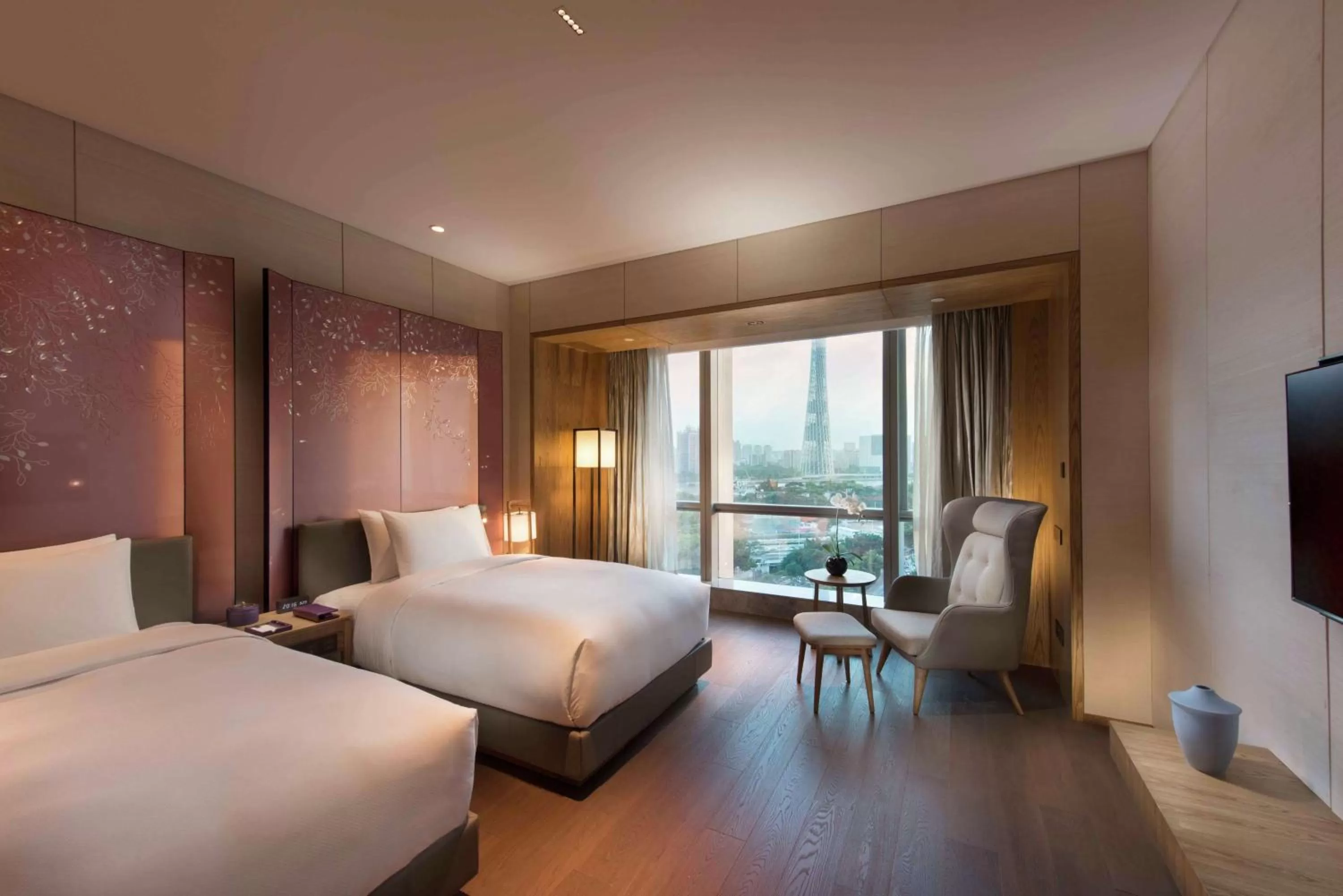 Executive Twin Suite with River View in Conrad Guangzhou