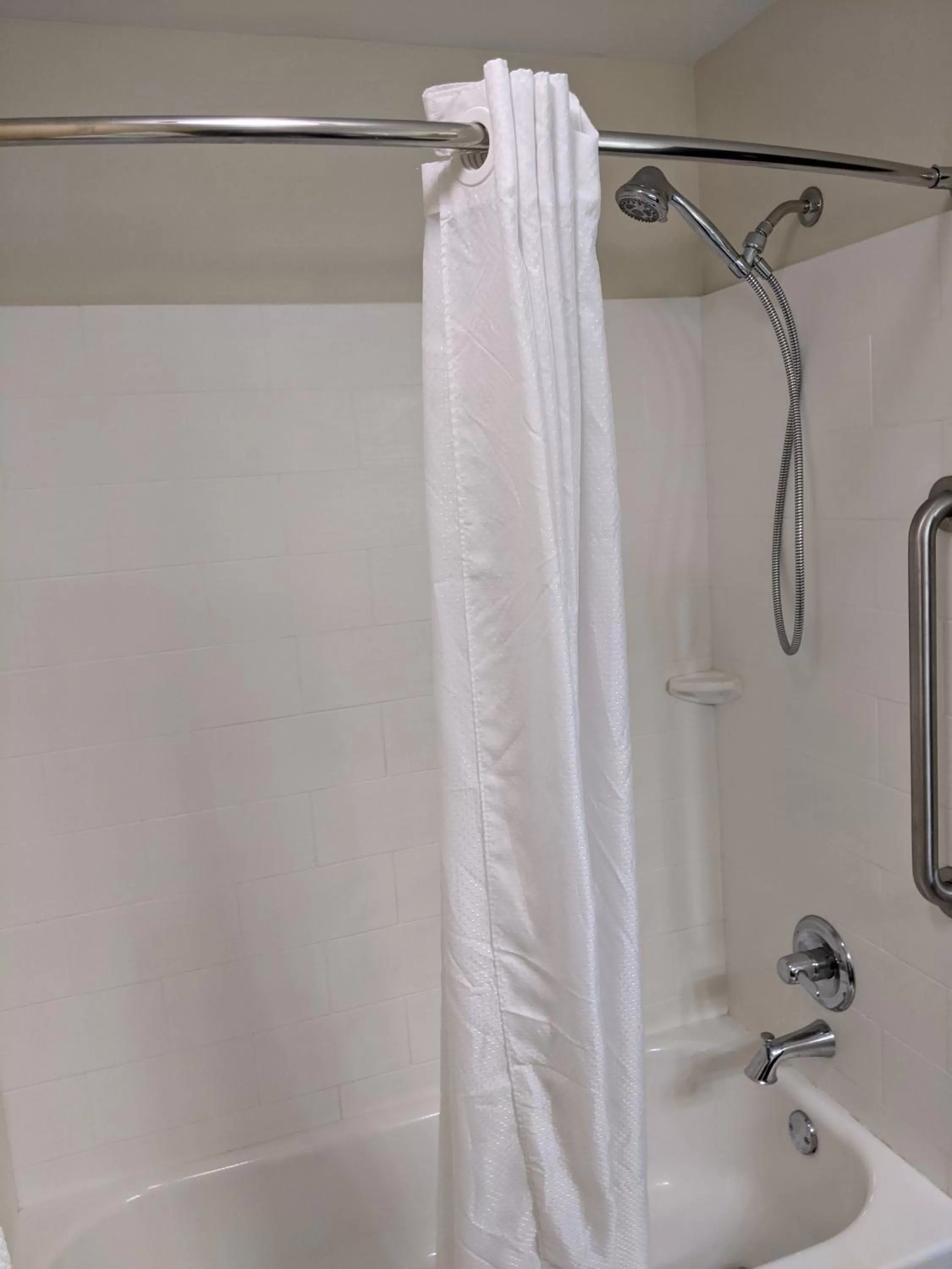 King Suite with Sofa Bed in MainStay Suites Cartersville