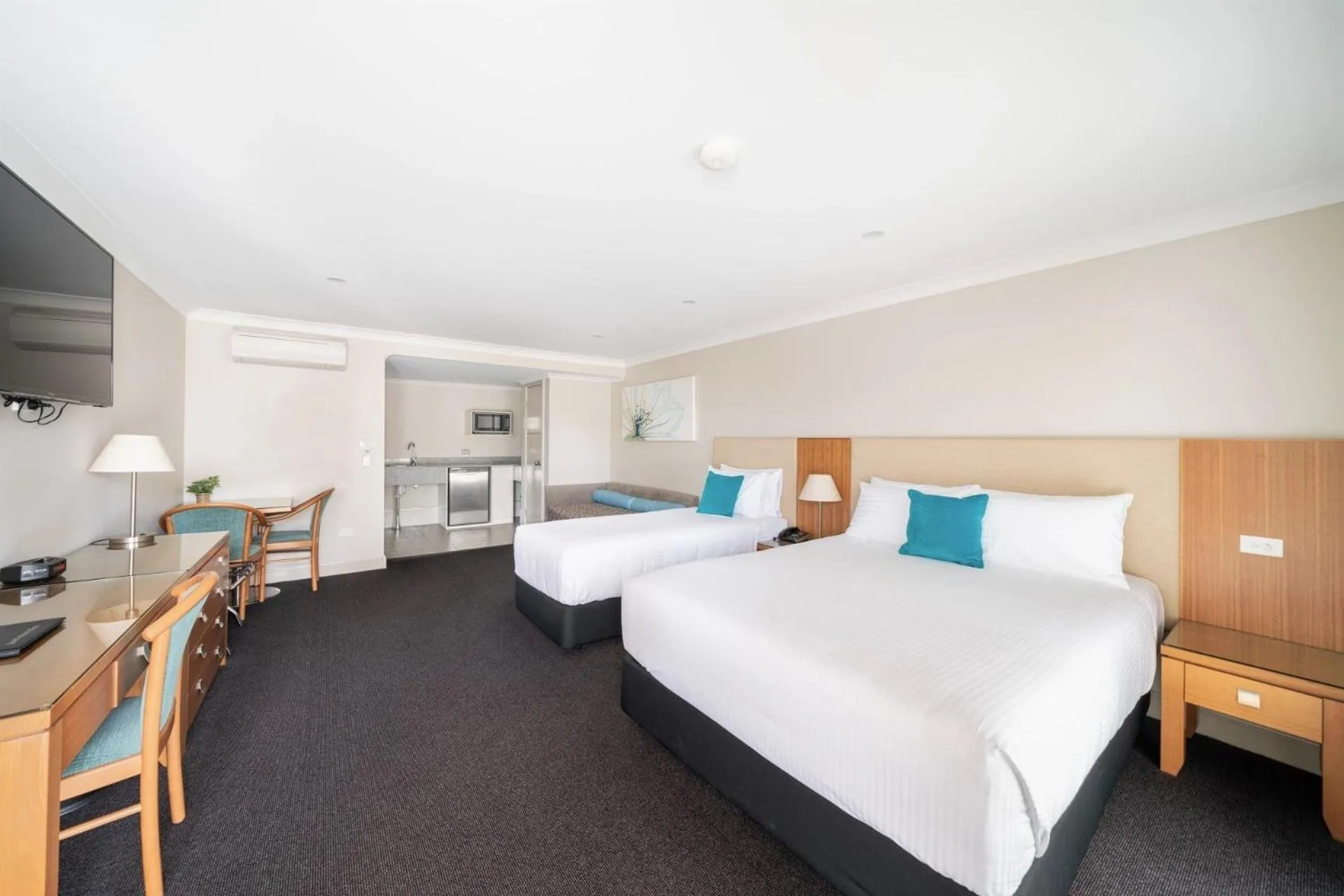 Executive Twin Room in Heritage Inn Bathurst