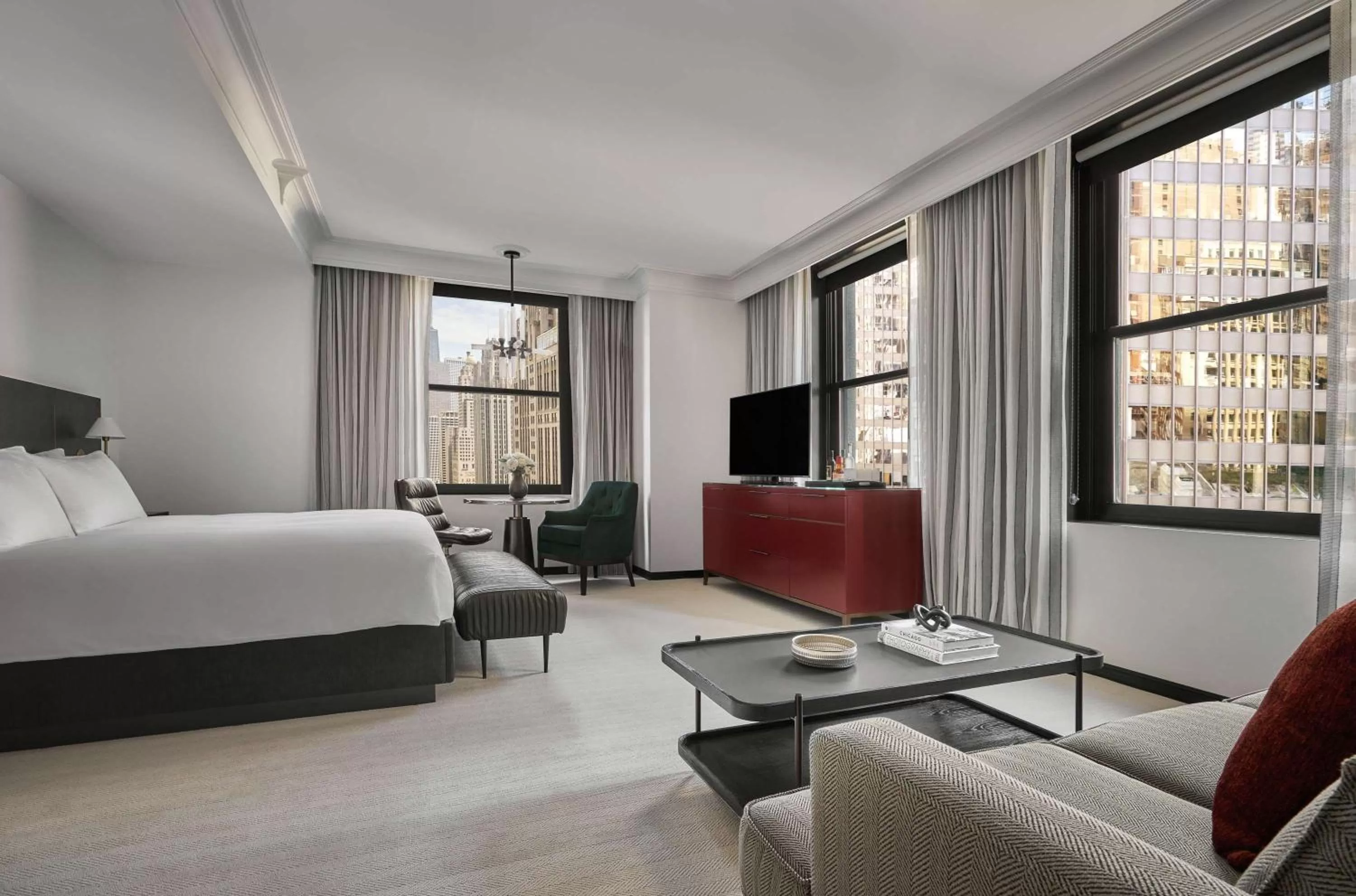 Deluxe Corner Studio in Pendry Chicago