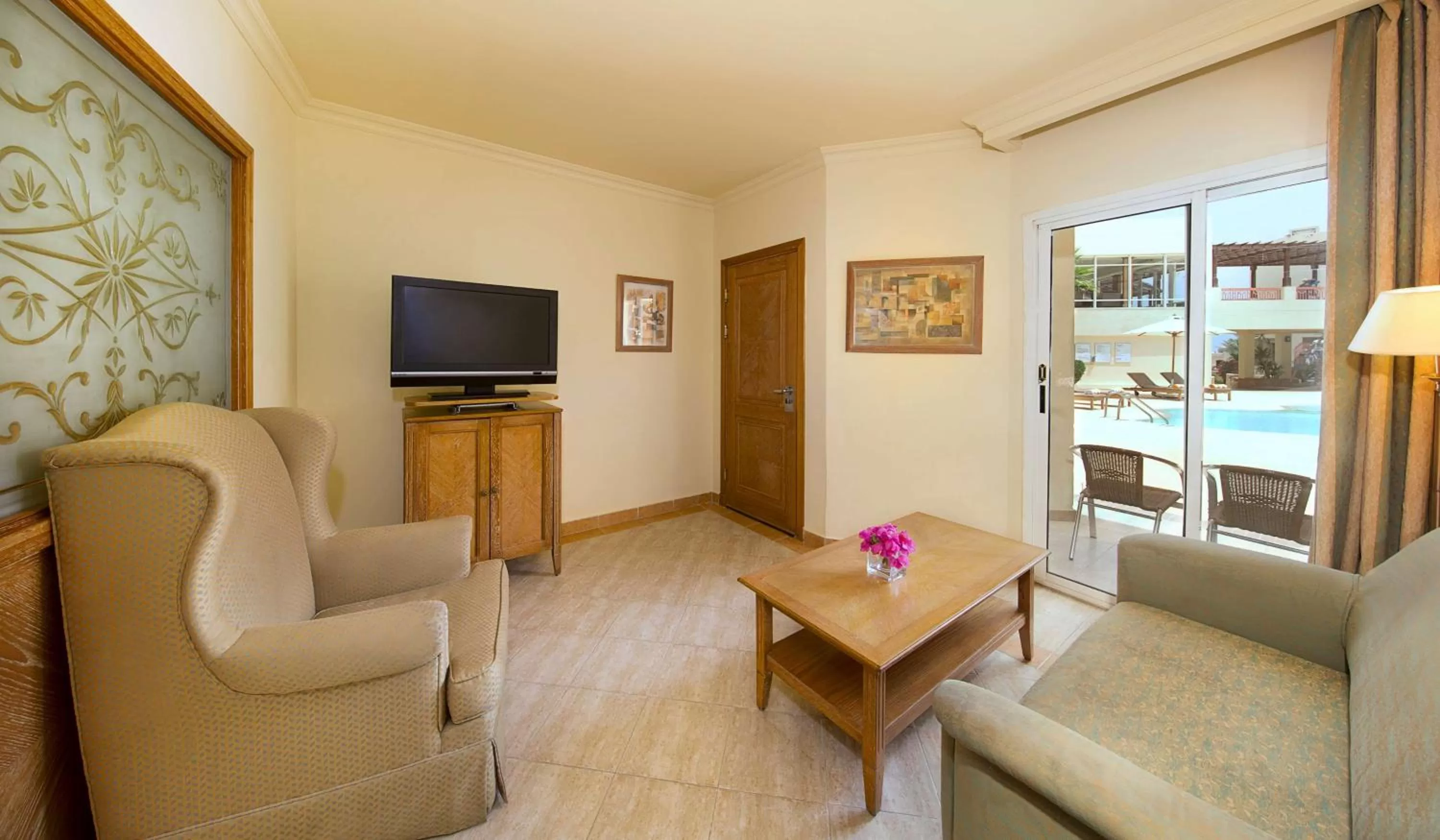 Family Suite in DoubleTree by Hilton Sharks Bay Resort