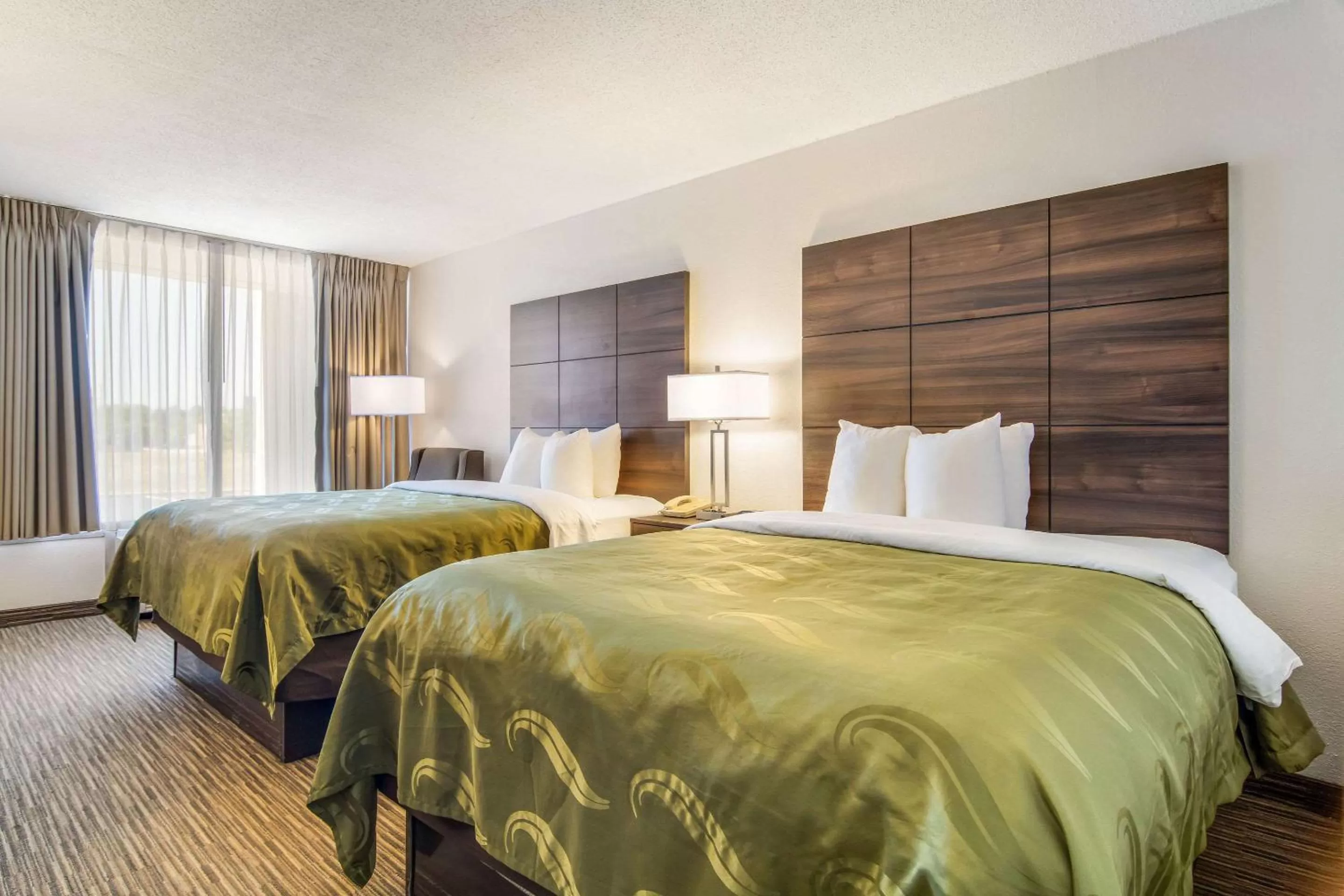 Queen Suite with Two Queen Beds in Quality Inn Suwanee I-85