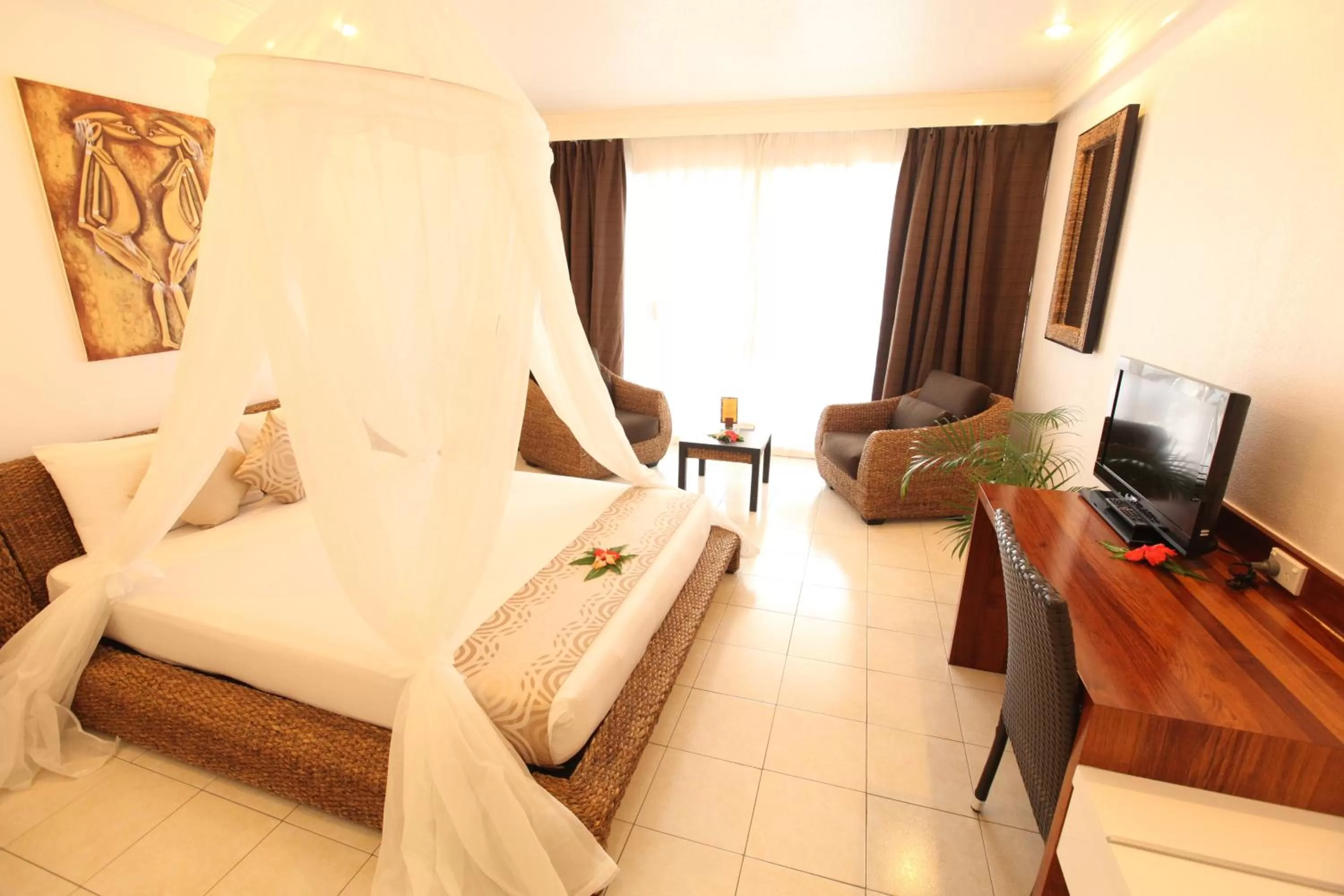 Bed in The Melanesian Port Vila