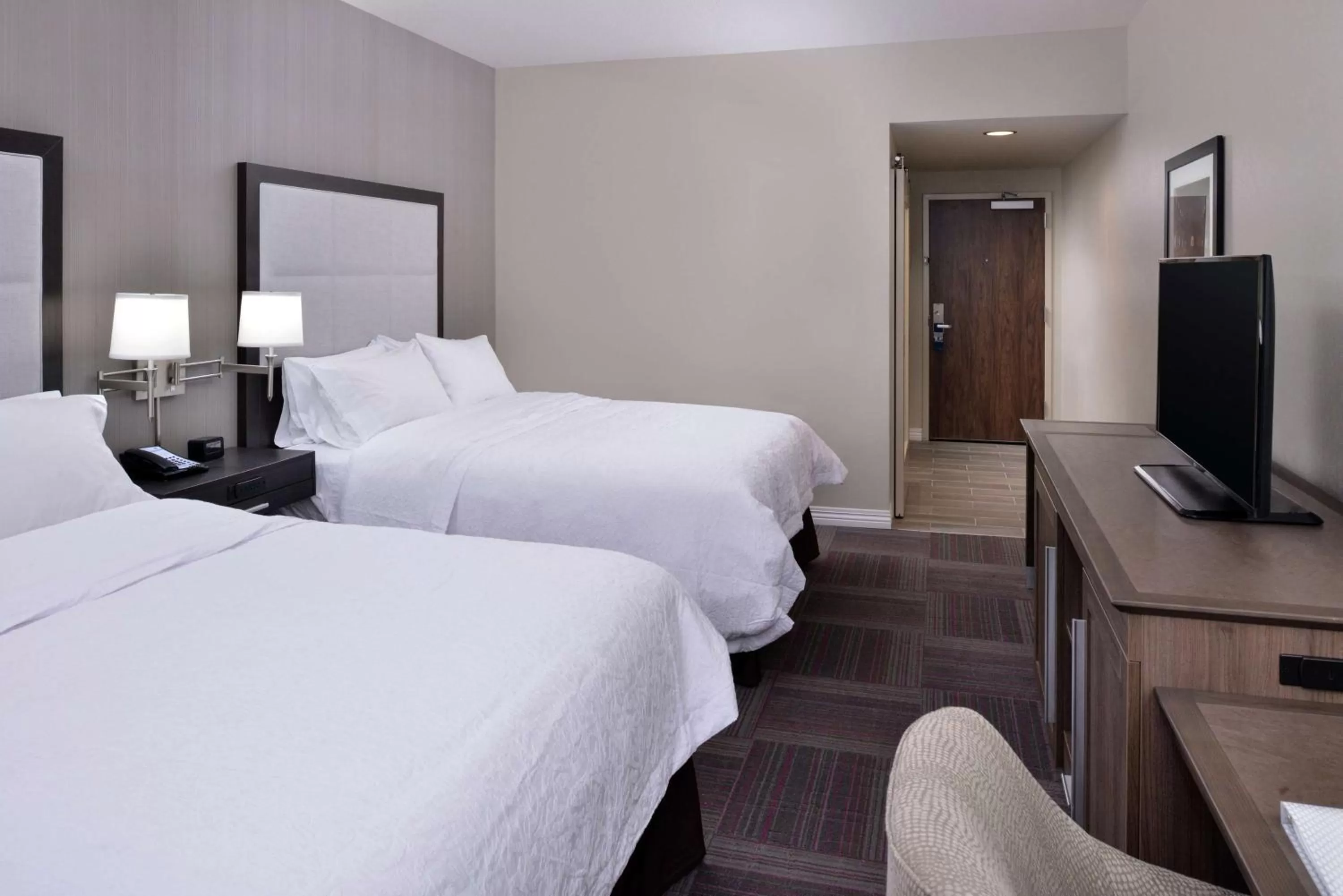 Queen Room with Two Queen Beds (4 Adults) in Hampton Inn Leavenworth