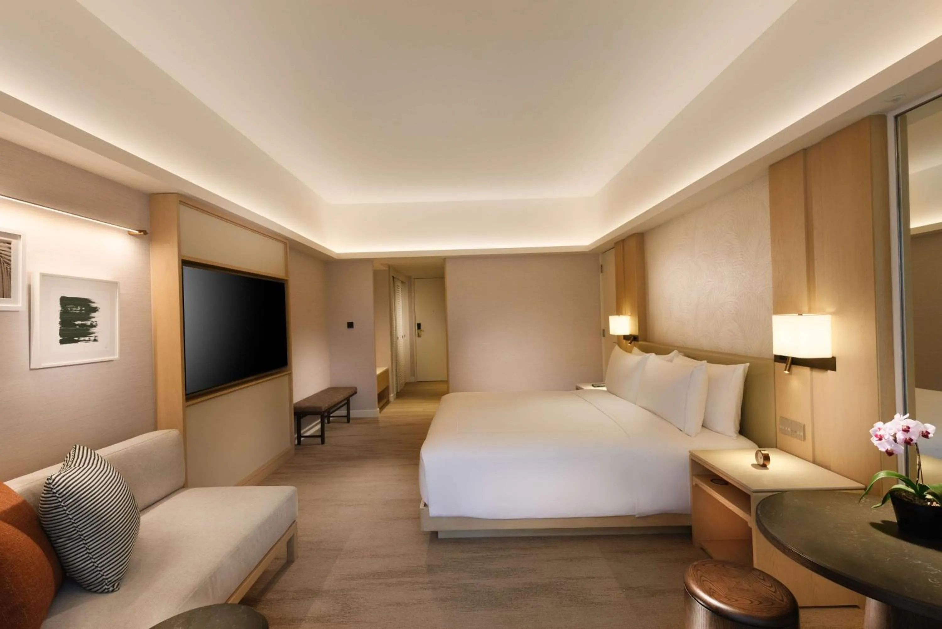 Premium King Suite in Conrad Singapore Orchard
