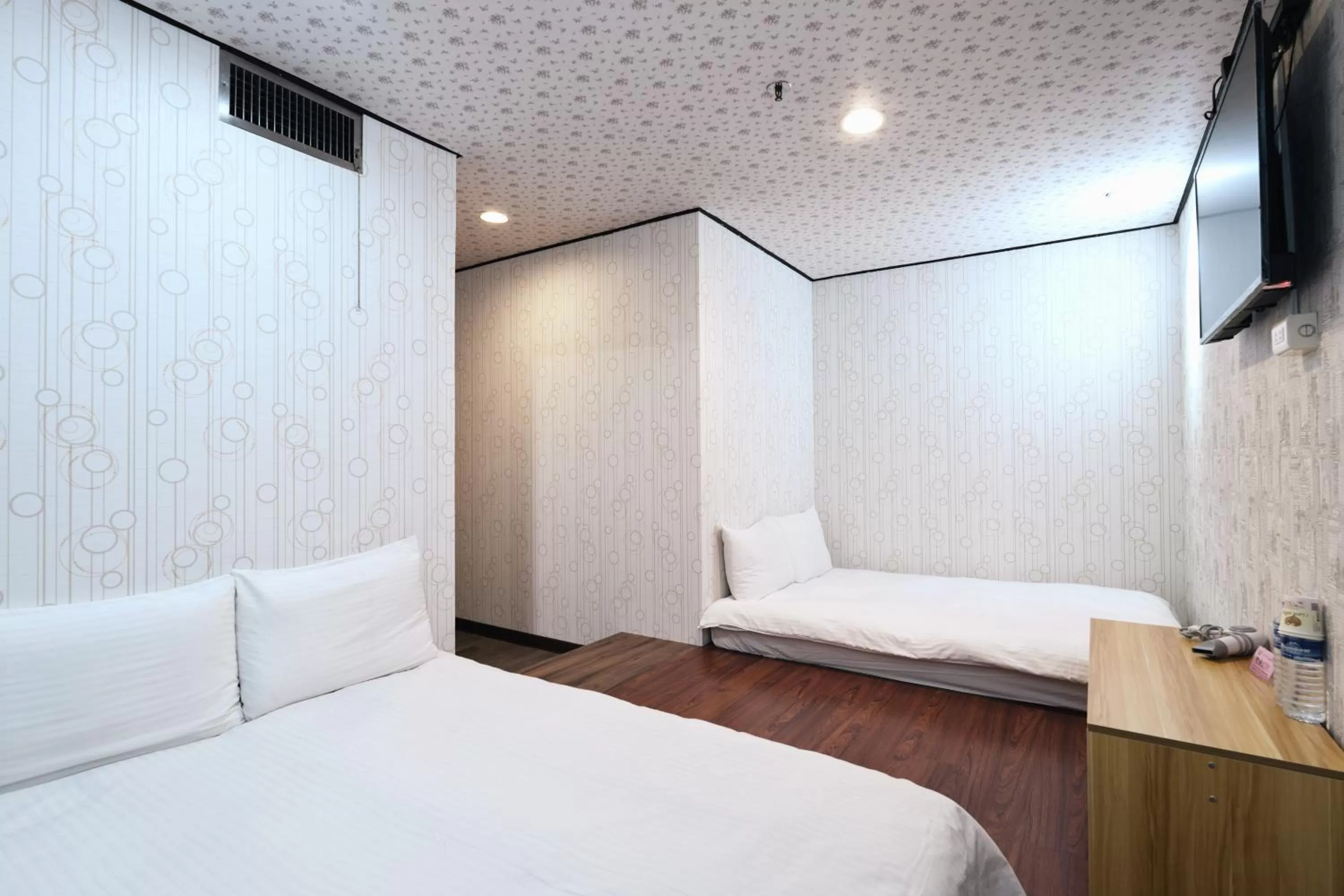Japanese-Style Quadruple Room in Sofu Hotel