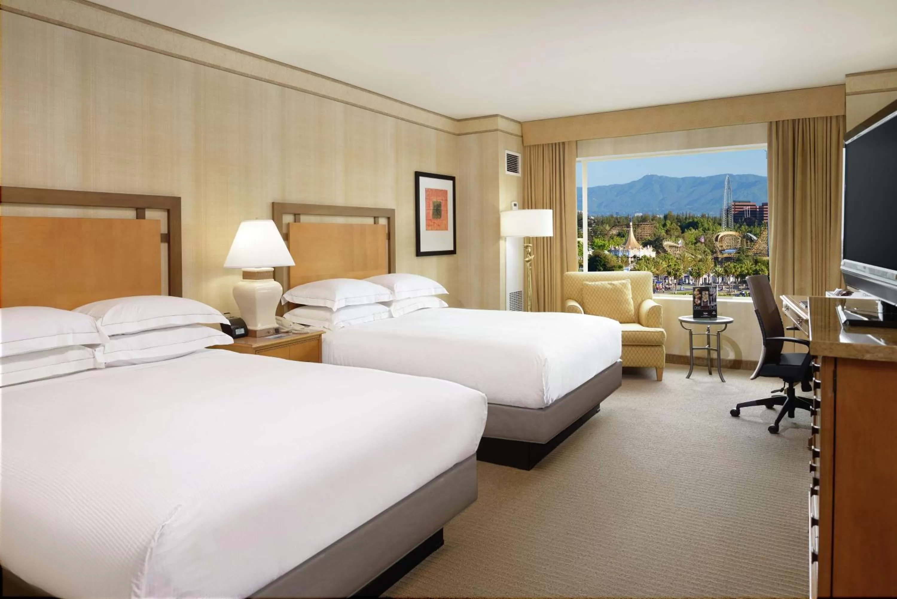 Double Room with Two Double Beds in Hilton Santa Clara