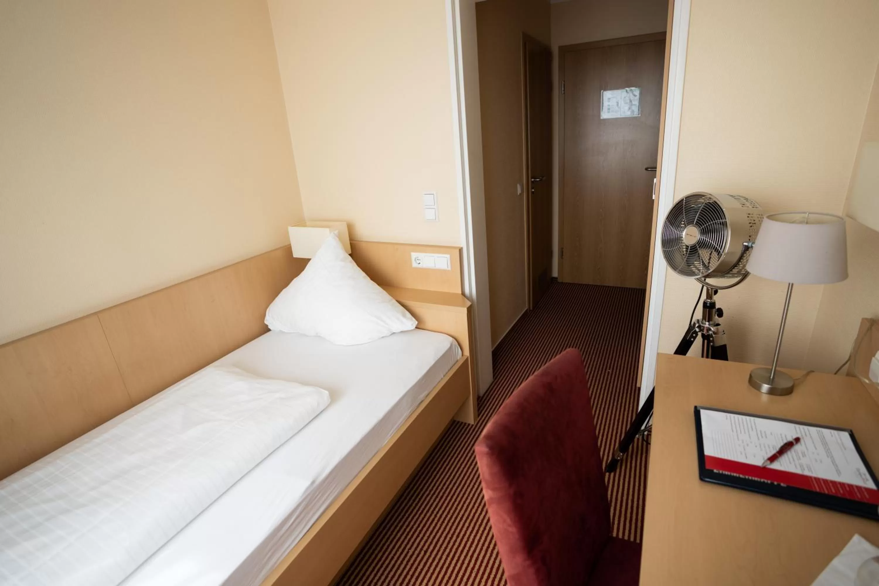 Economy Single Room in Europa Kehl Hotel