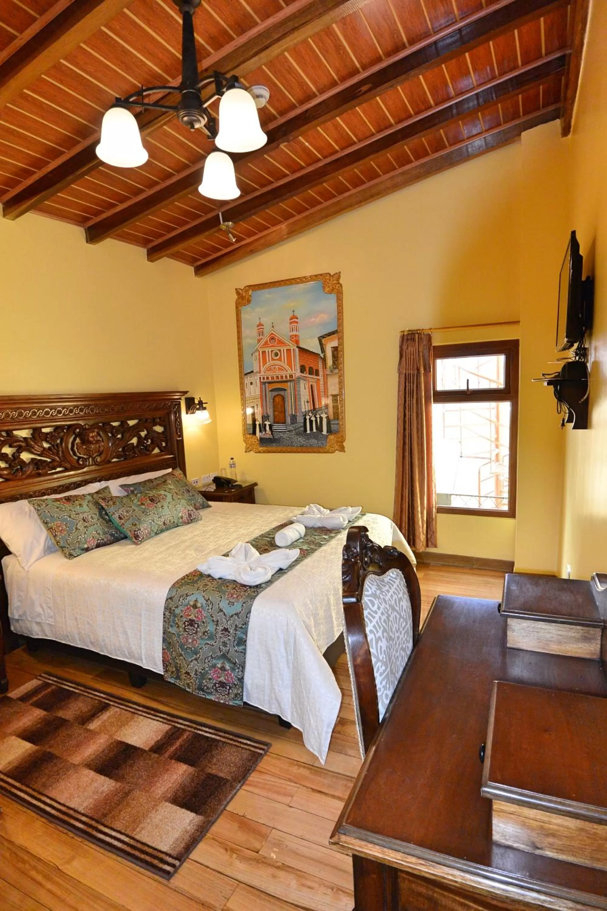 Double Room in Hotel La Basílica Quito