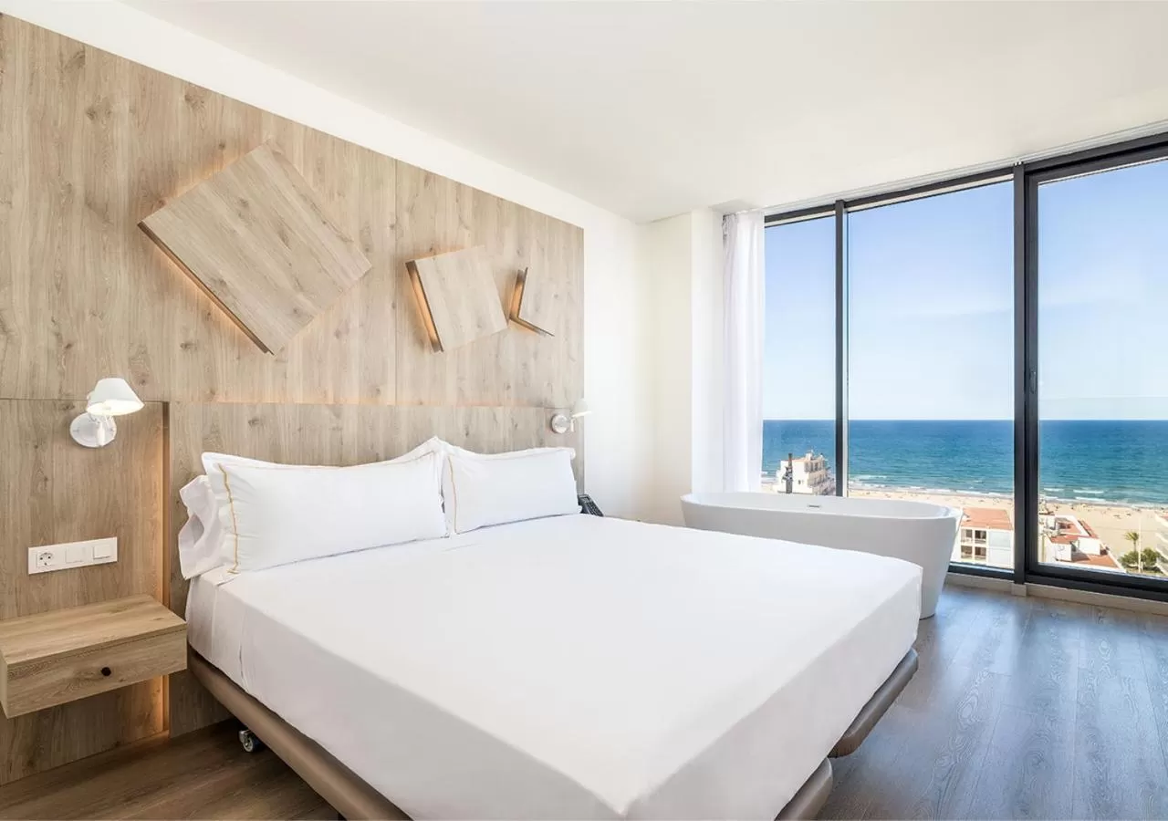 Junior Suite with Sea View in Senator Gandia