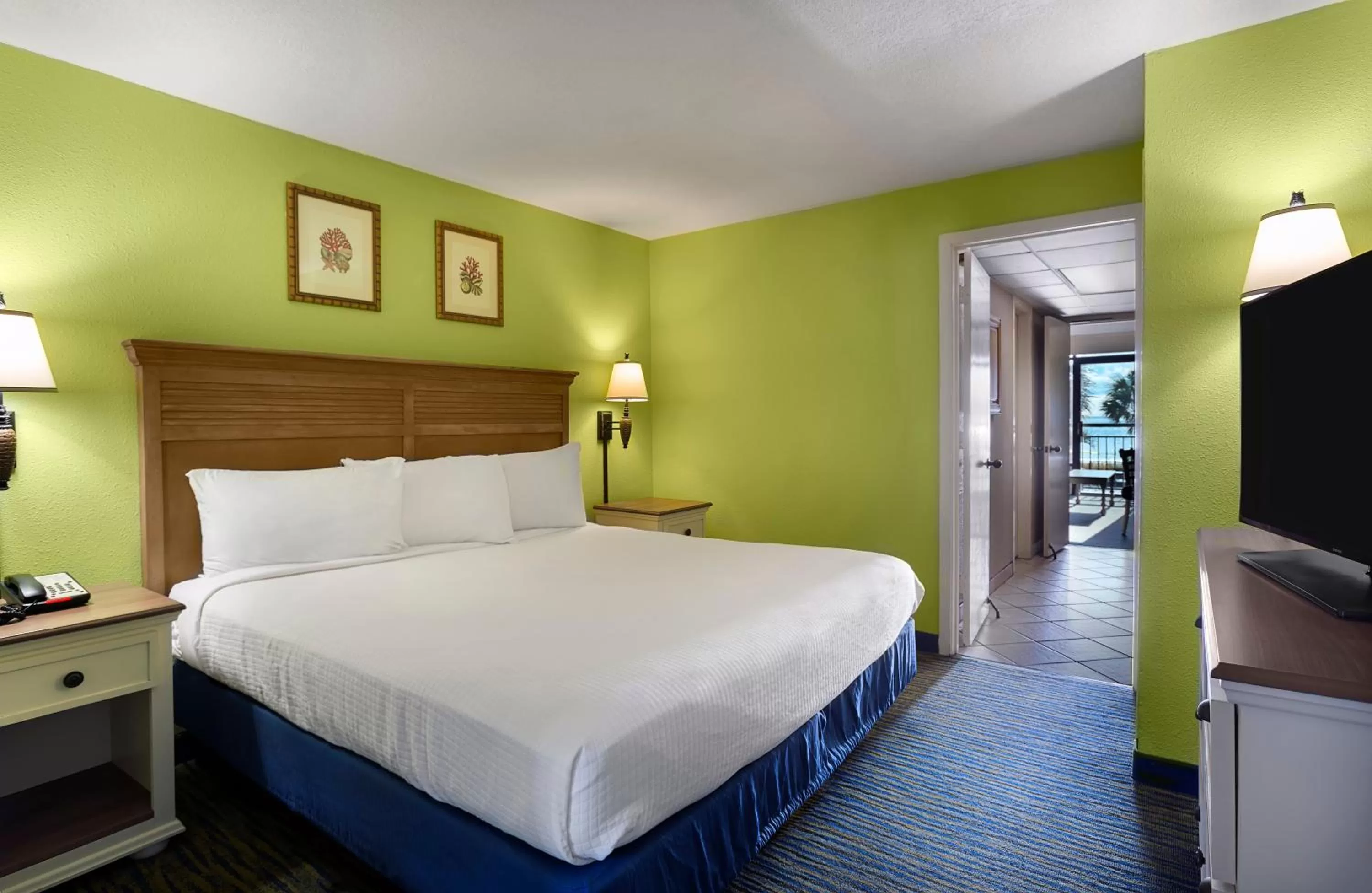 Oceanfront One Bedroom King Suite in Caribbean Resort Myrtle Beach