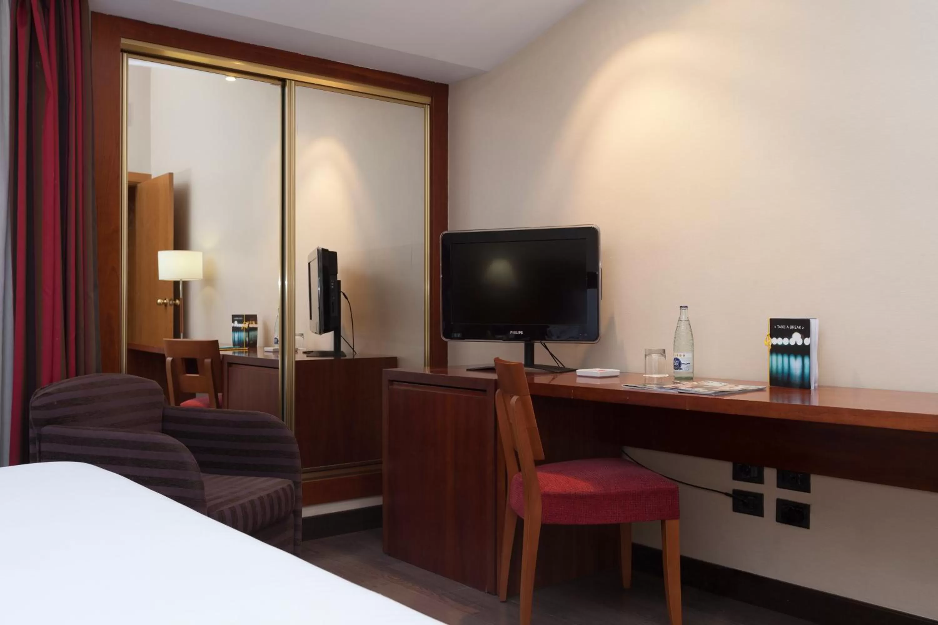 Standard Double Room in URH Ciutat de Mataró