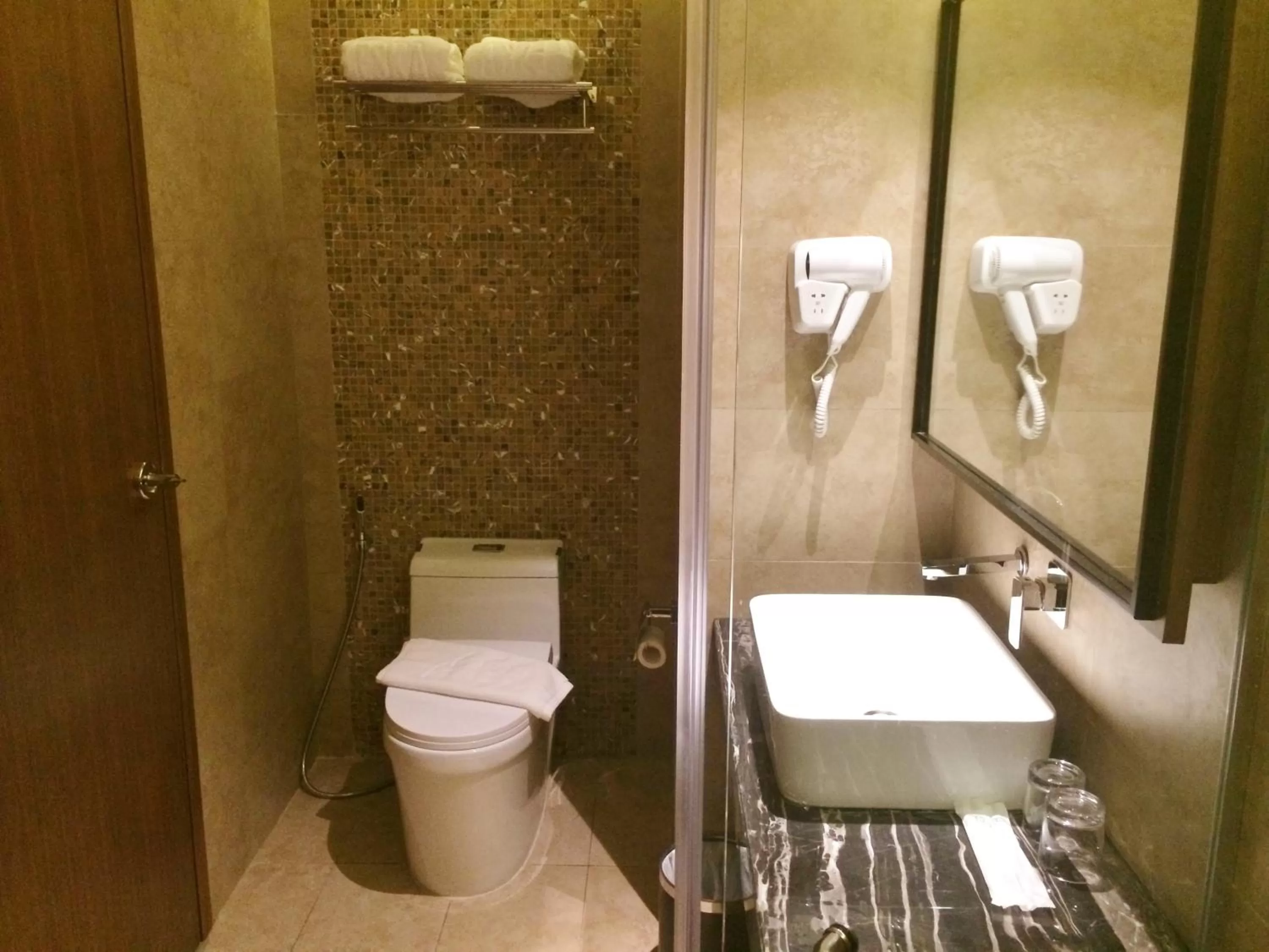  Standard Twin Room - Room Only in ESKA Hotel