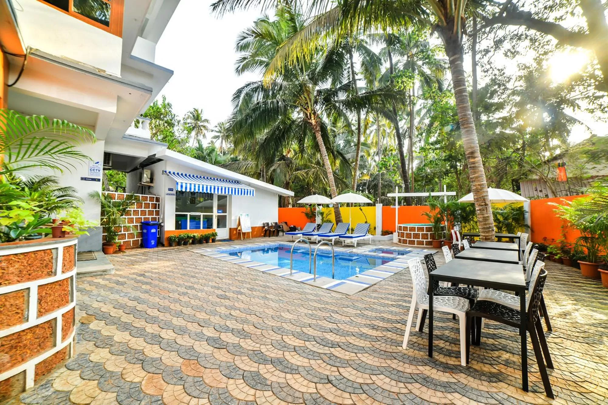 FabHotel K7 Trends - Nr Calangute Beach