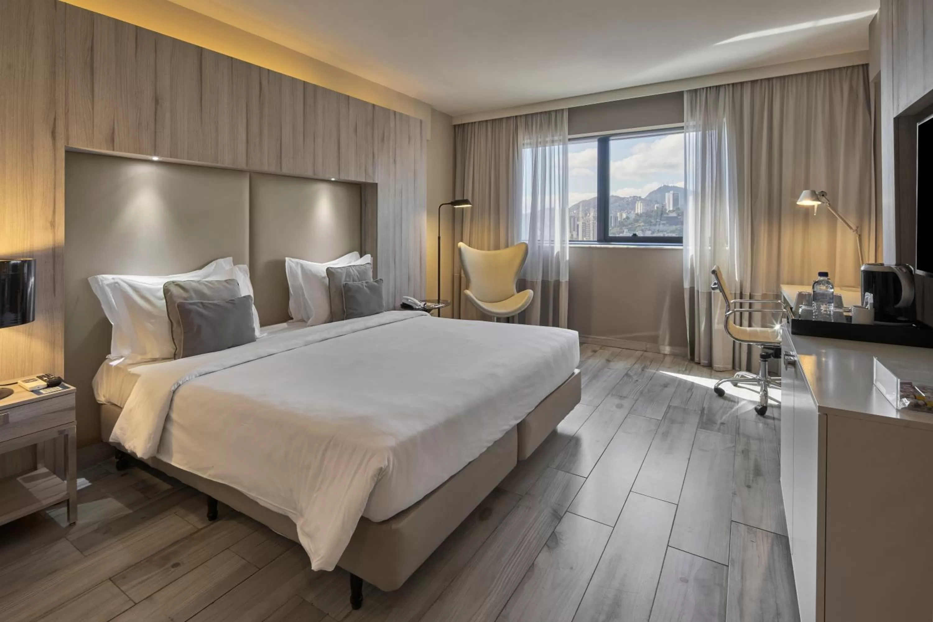 Superior King Room in Radisson Blu Belo Horizonte Savassi
