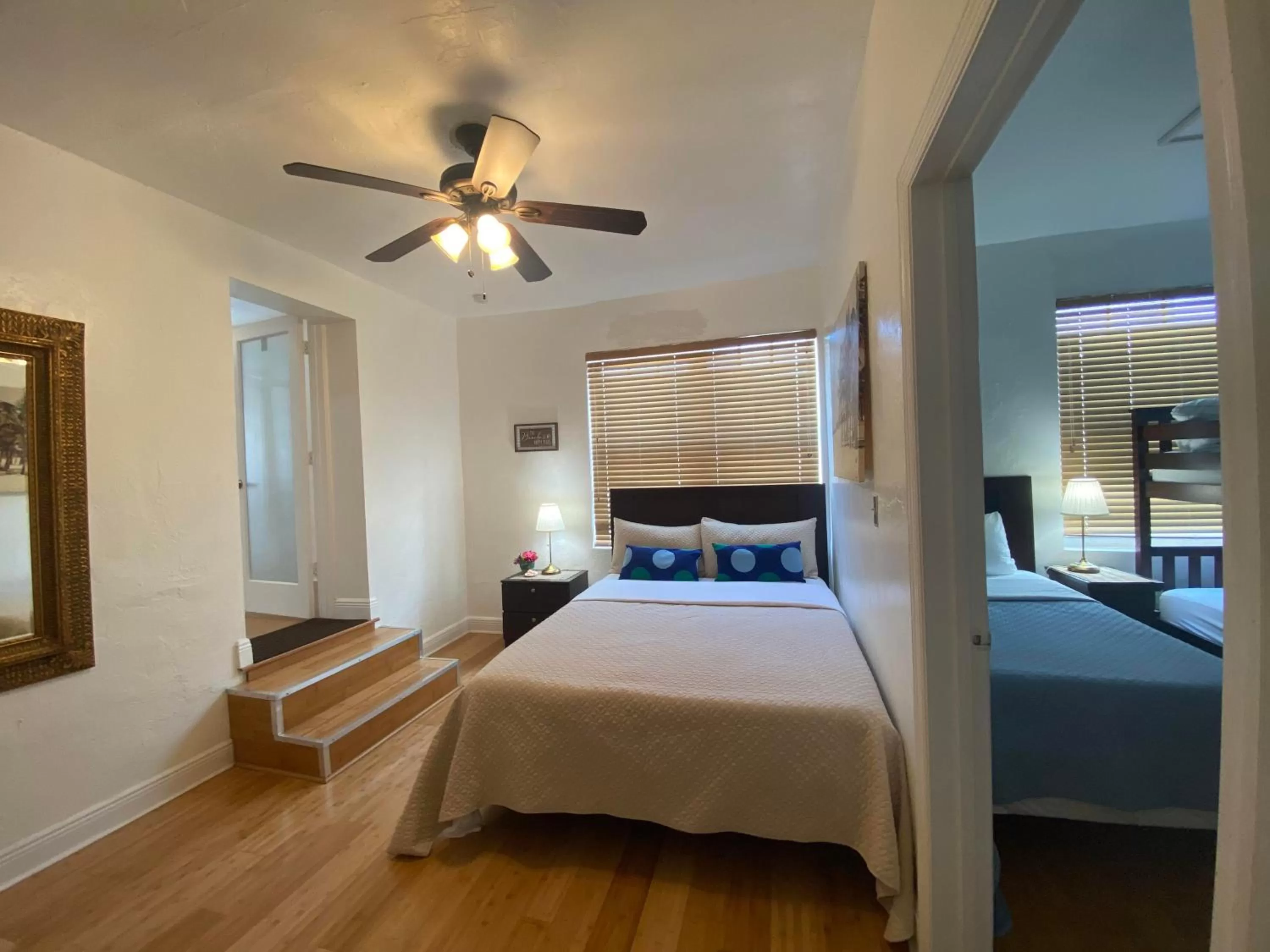 Private Family Room and Bathroom in Miami Beach Rooms B&B