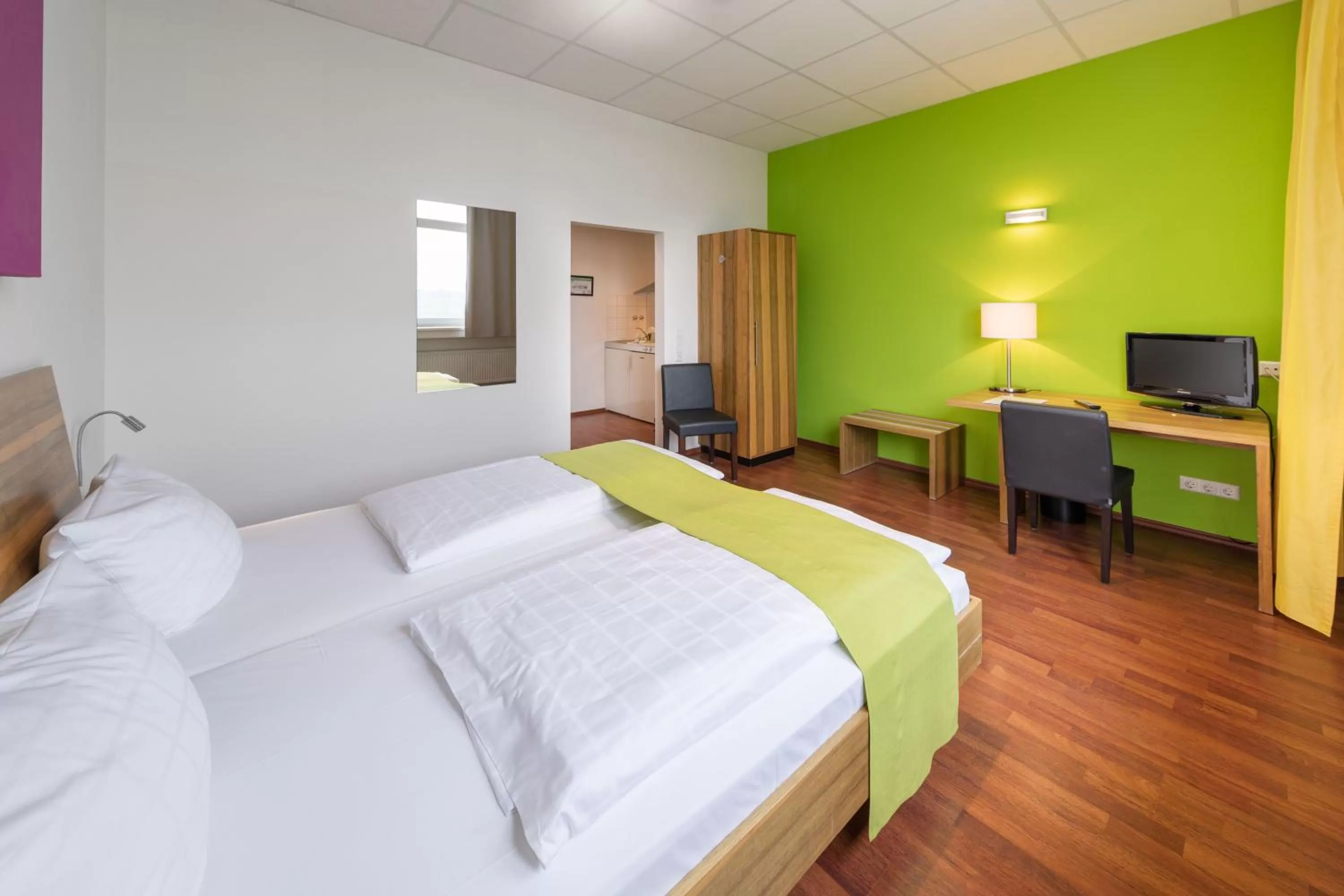 Business  in AMH Airport-Messe-Hotel Stuttgart