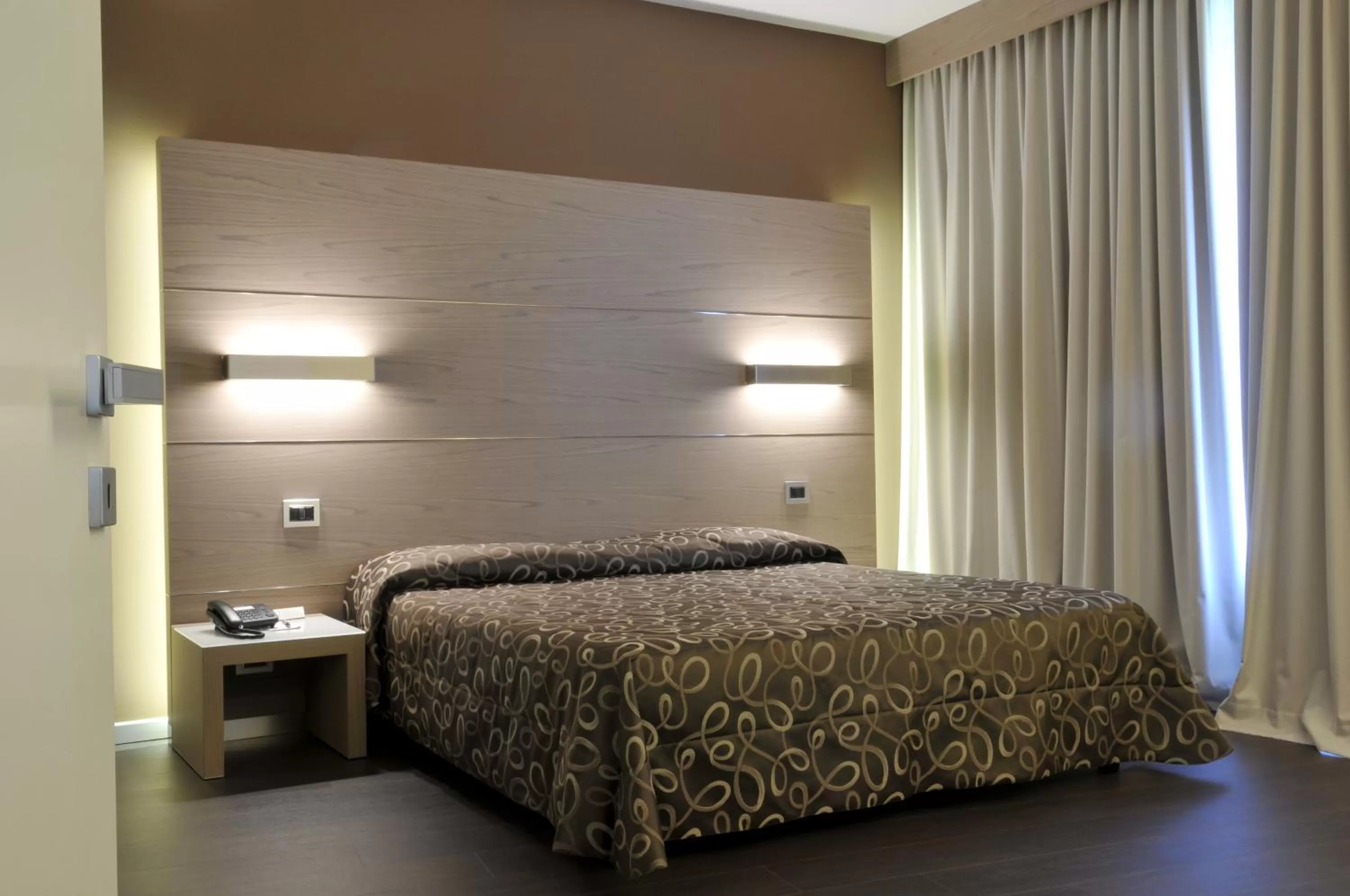 Superior Double or Twin Room - single occupancy in Hotel Federico II