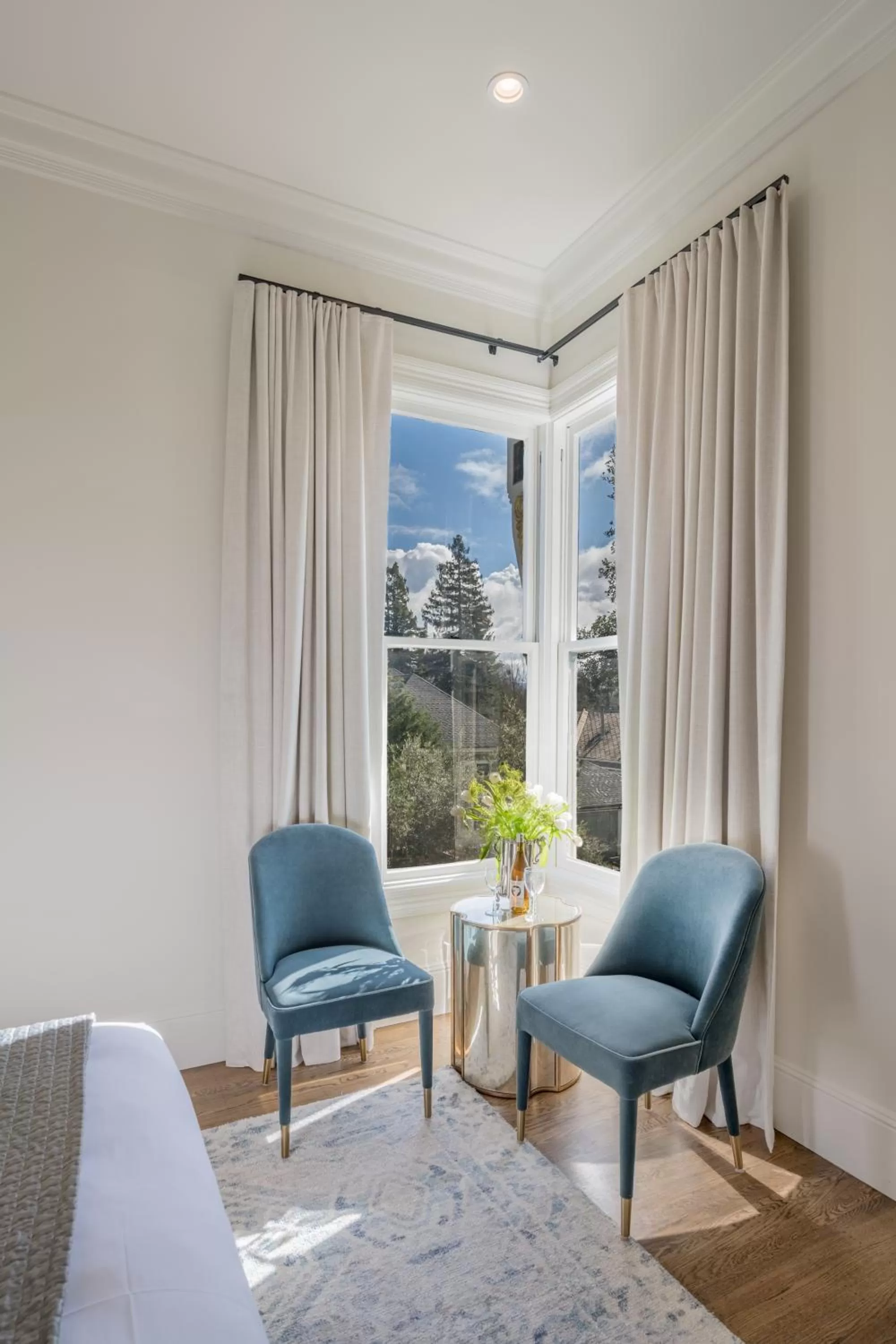 Superior King Room in The George - Luxury Boutique Inn