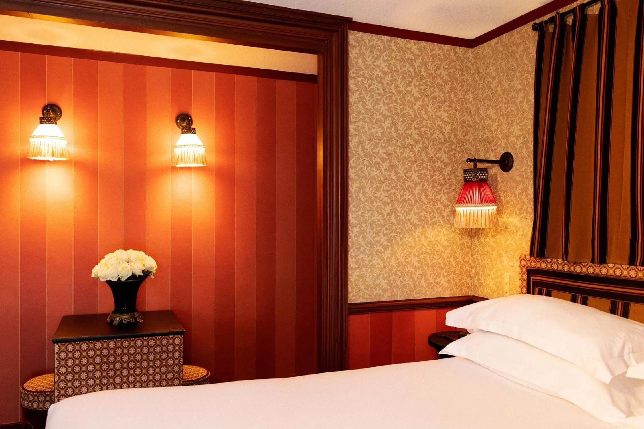 Deluxe Room in Hôtel Bourg Tibourg