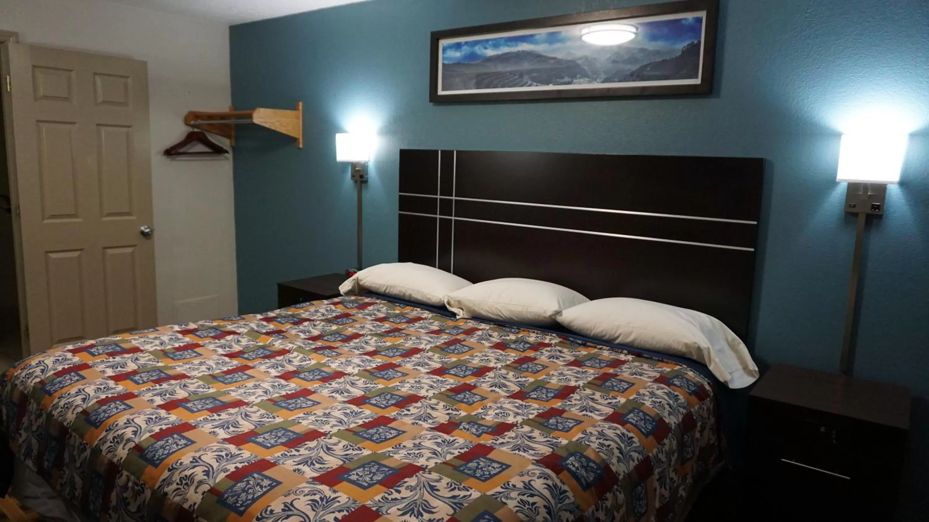 King Room - Non-Smoking in Lodge Inn Wrightstown - Fort Dix