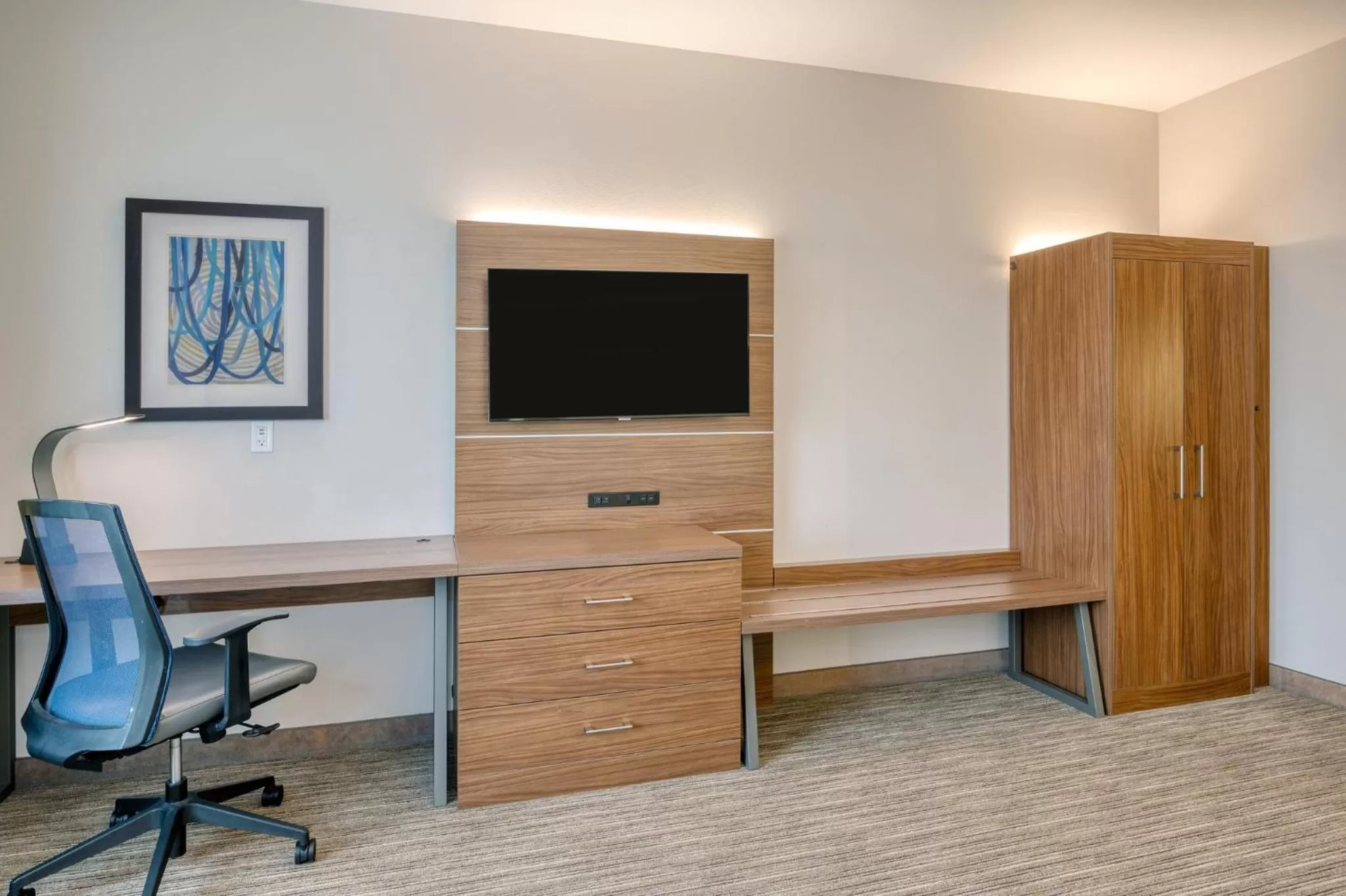 Double Suite - Mobility Access Tub/Non-Smoking in Holiday Inn Express Troy by IHG