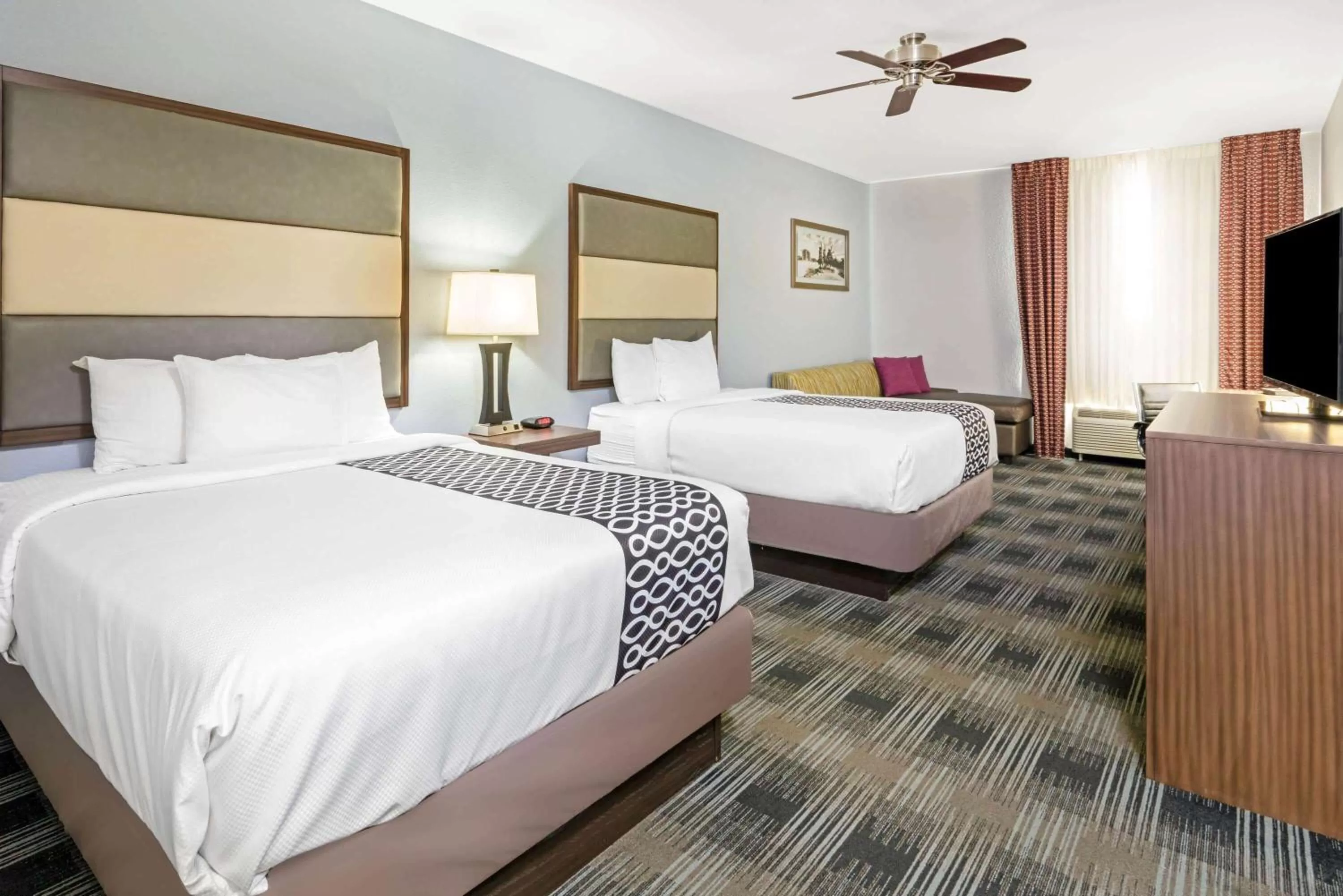 Executive Queen Room with Two Queen Beds in La Quinta by Wyndham Guthrie