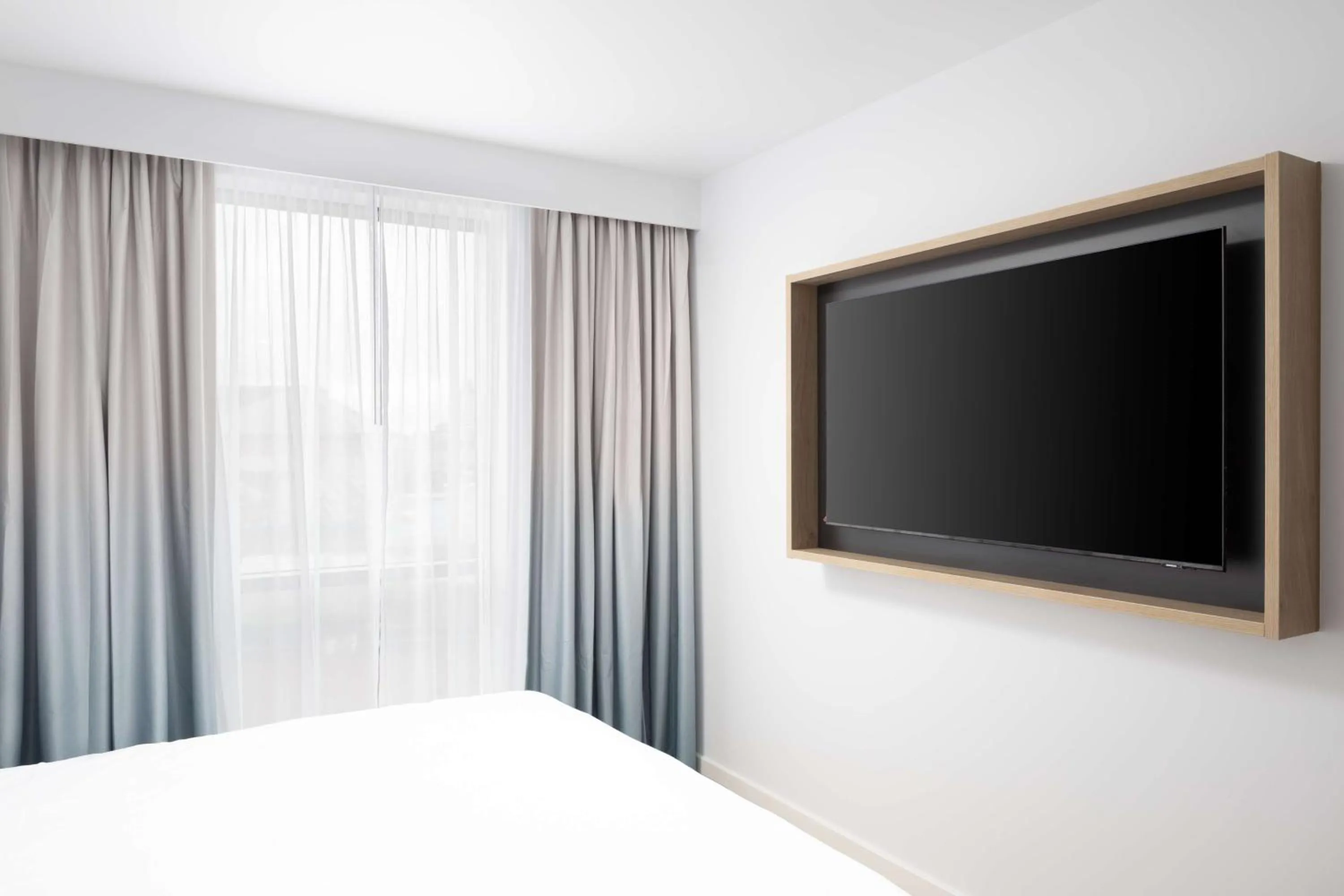 King Room in Hampton By Hilton Rochdale