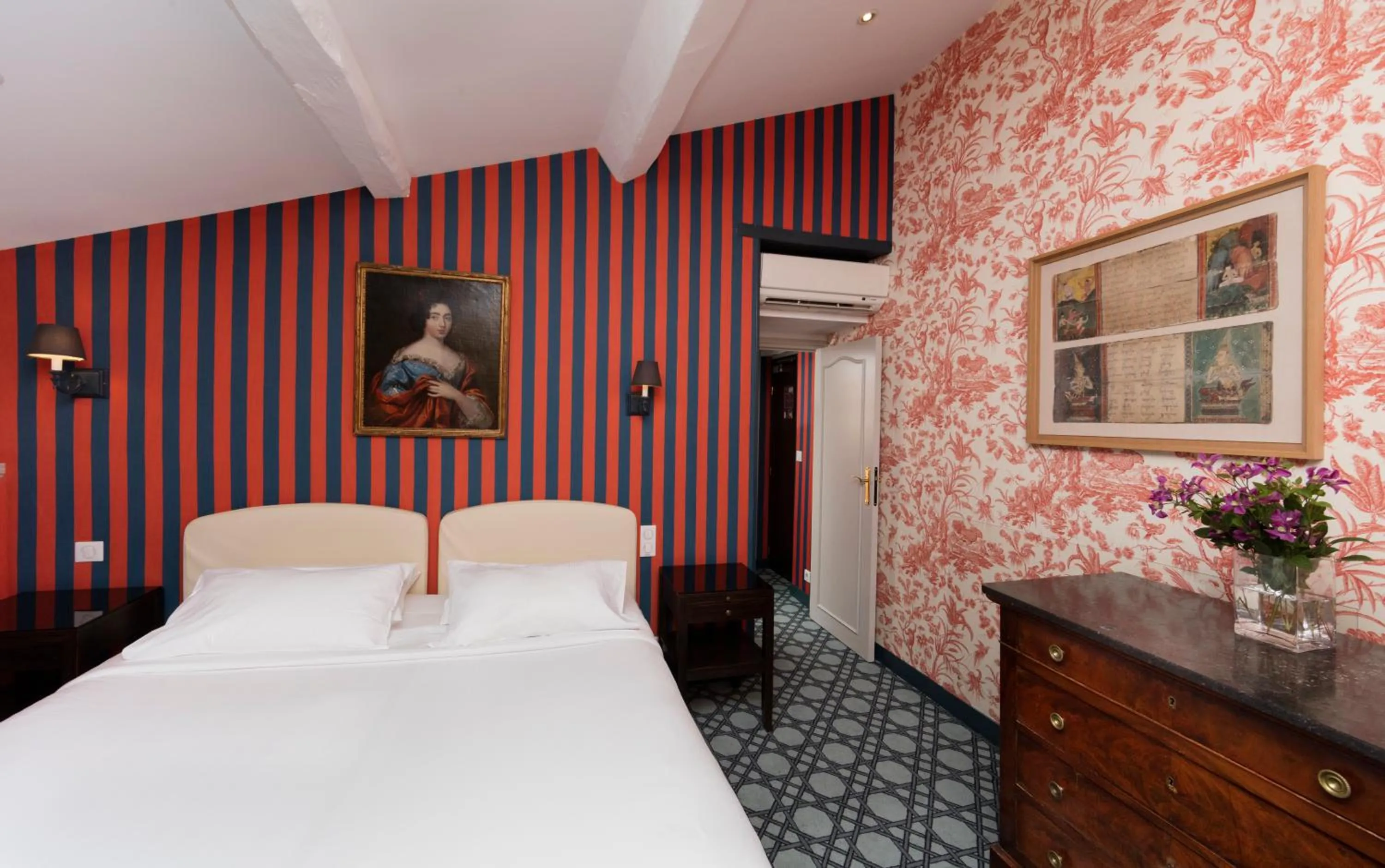 Superior Double or Twin Room in Hôtel Saint Germain