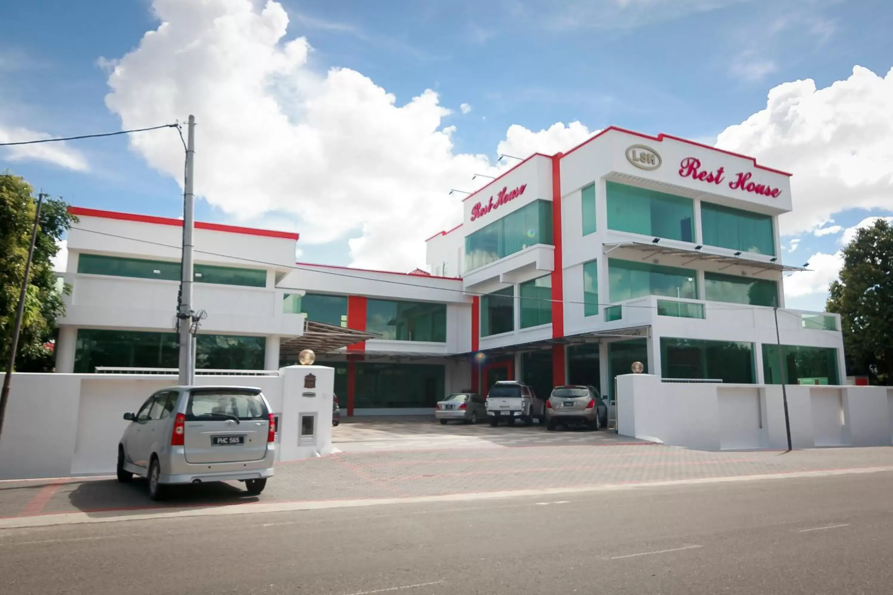 LSH Rest House LSH Rest House