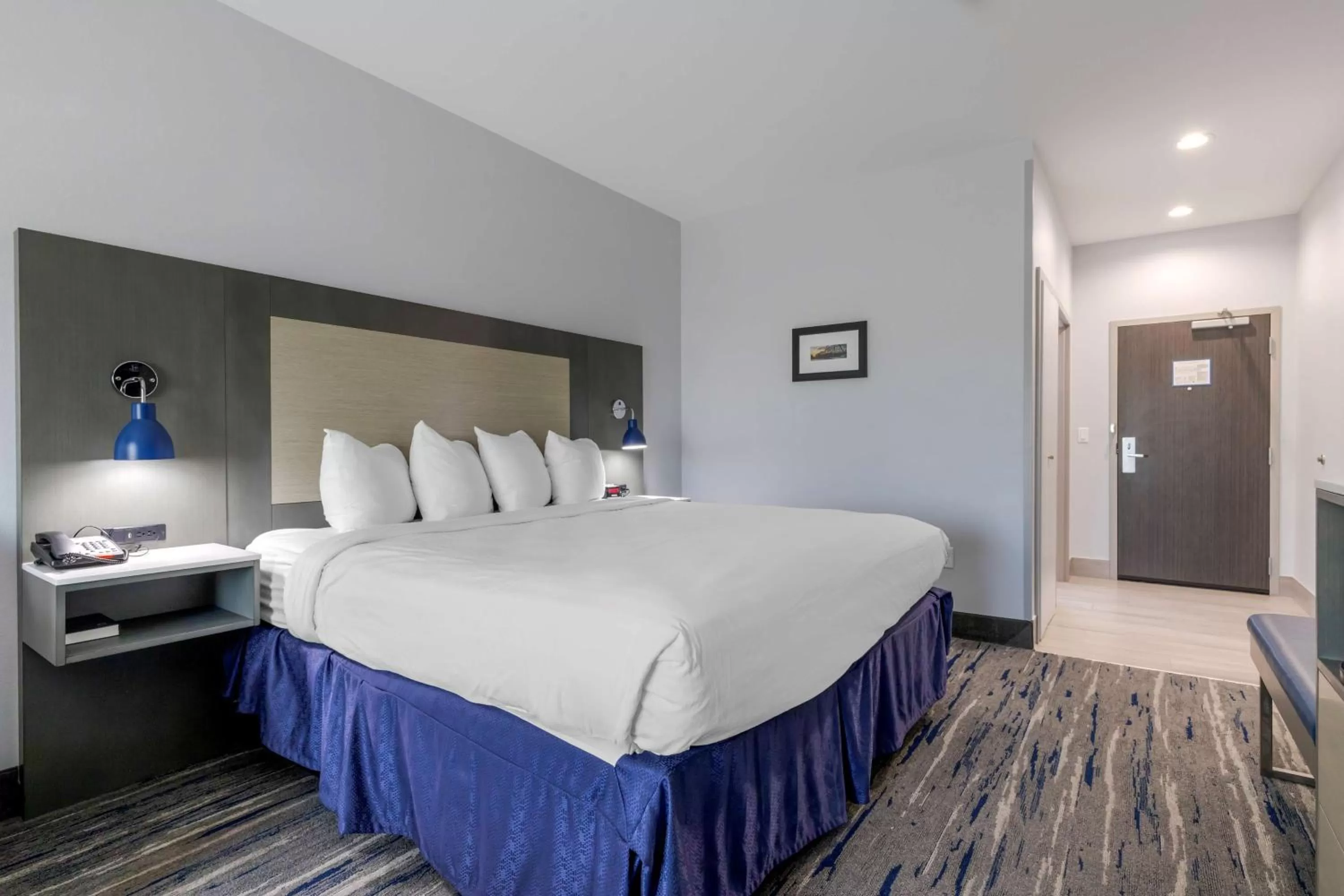King Room  - Disability Access - Poolside in Best Western Plus Choctaw Inn & Suites