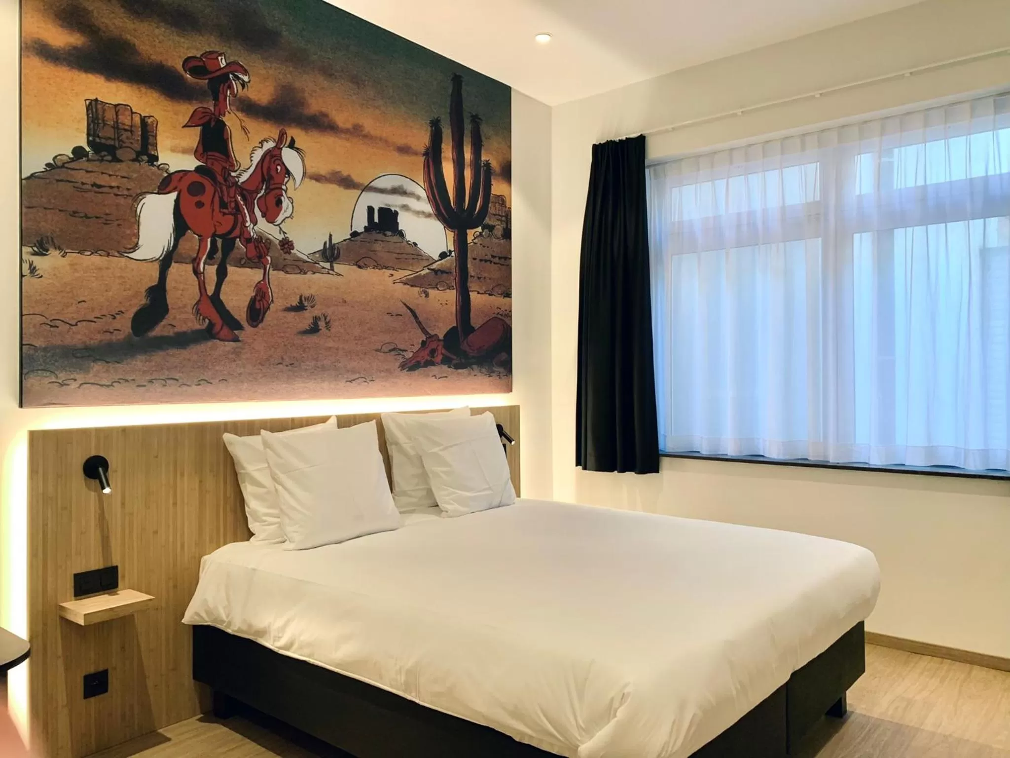 Deluxe Double Room in Comic Art Hotel